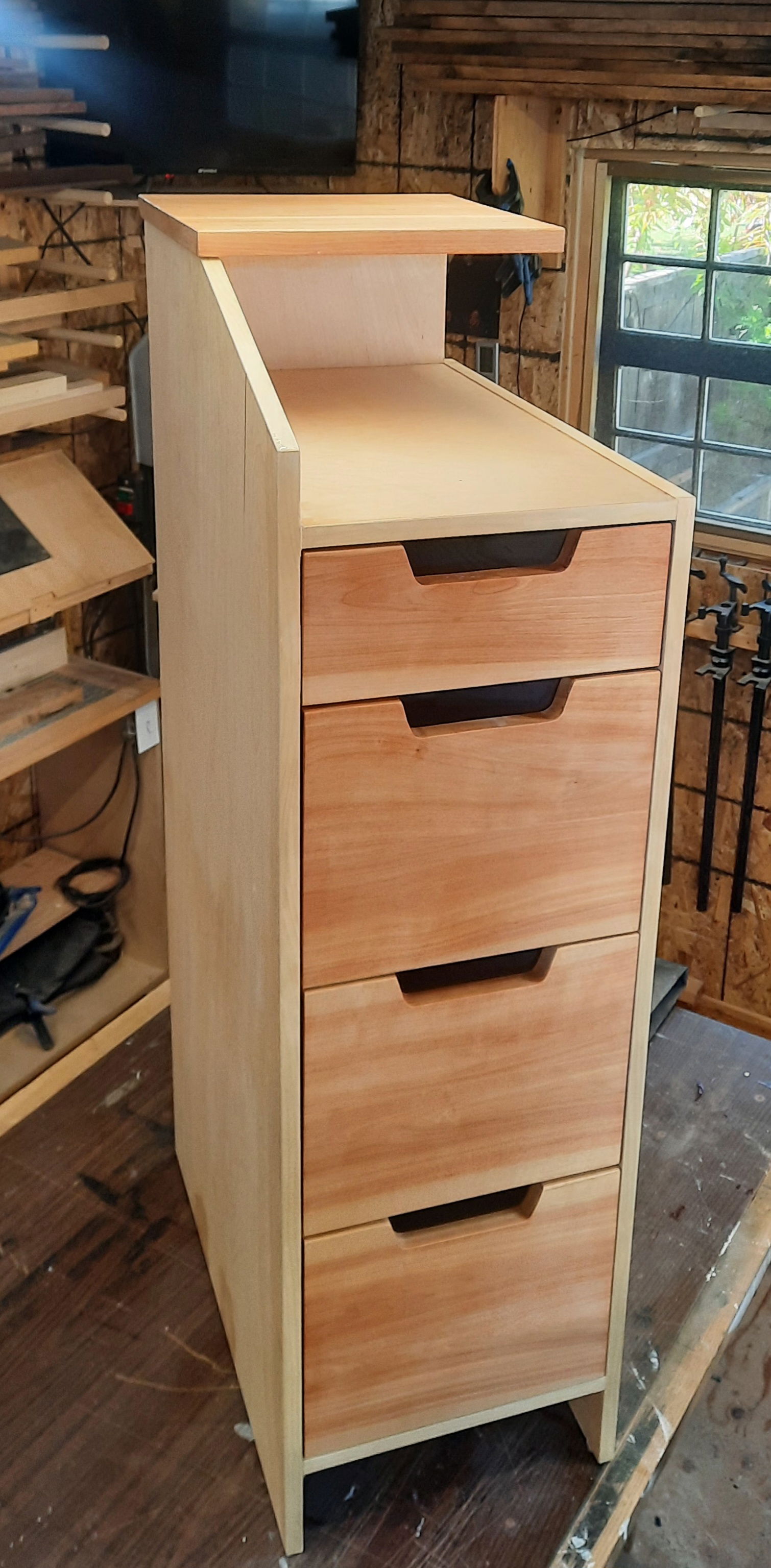 Meuble rangement