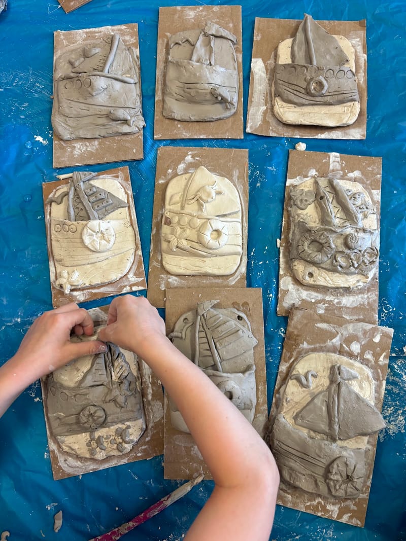 ОКТЯБРЬ. РИСОВАНИЕ + ЛЕПКА  по ВОСКРЕСЕНЬЯМ для детей от 5 до 6 лет (с 10:00 до 11:00)