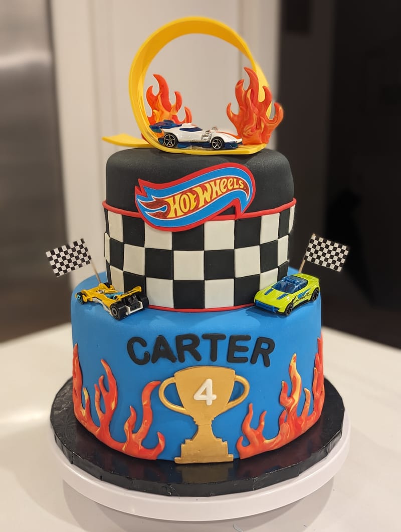Hot Wheels Cake