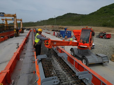 GABOR CONCRETE ADUCE IN ROMÂNIA SOLUȚII MODERNE PENTRU TRANSPORTUL SI DISTRIBUTIA BETONULUI ÎN INDUSTRIA PREFABRICATELOR