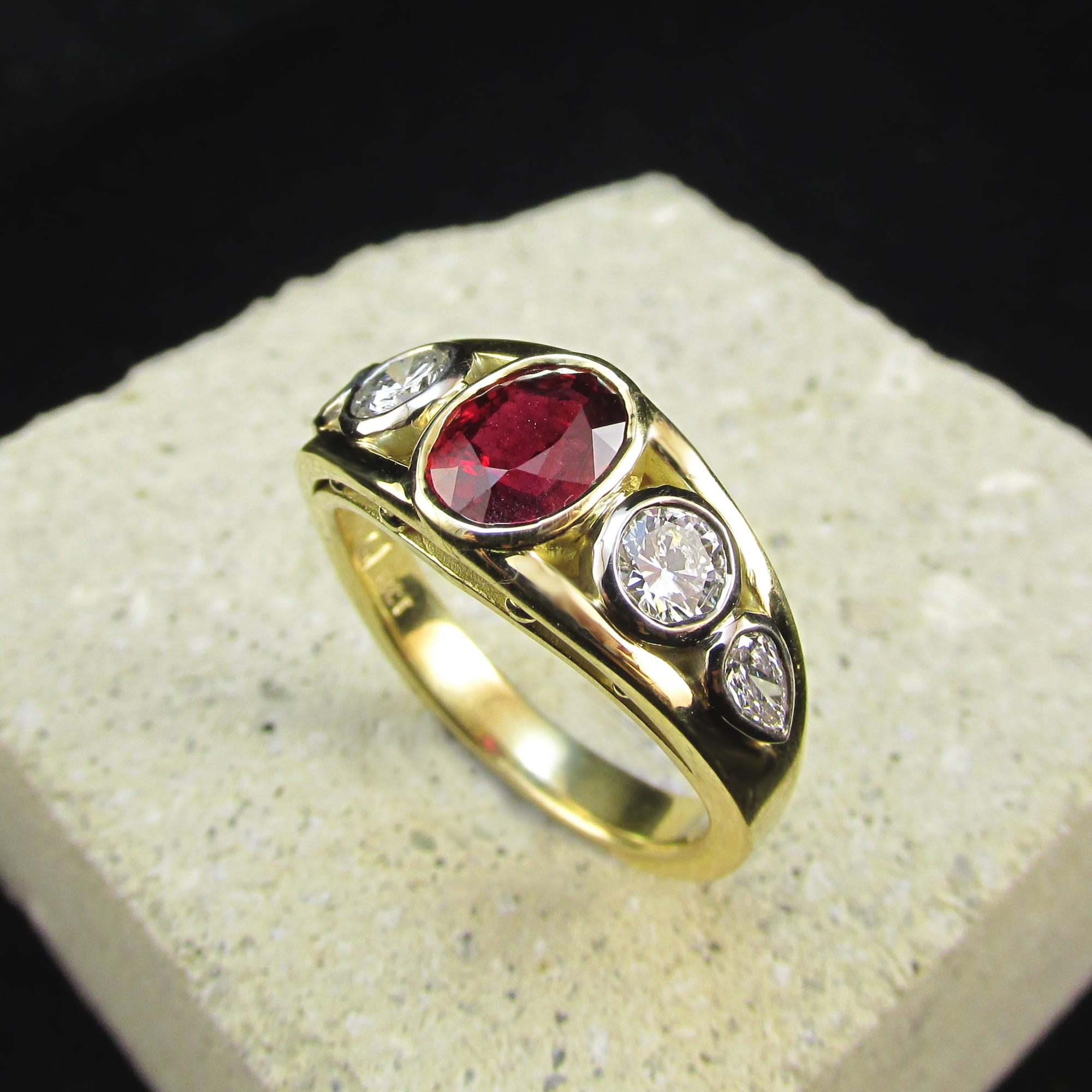 18ct Yellow & White Gold Ruby & Diamond Ring (Ref#26010)