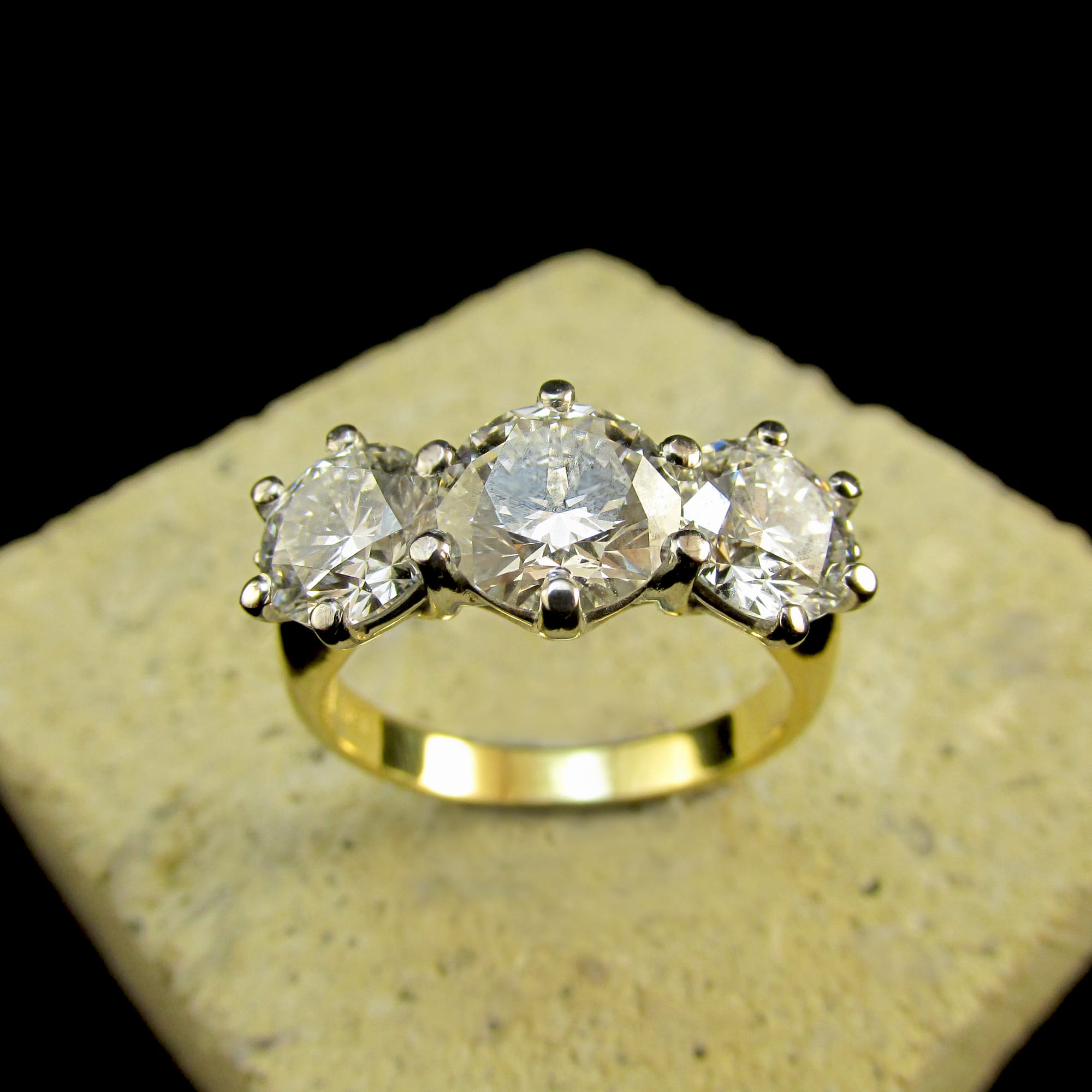 18ct Yellow & White Gold 3 stone Lab Grown Diamond Ring (Ref#26059)