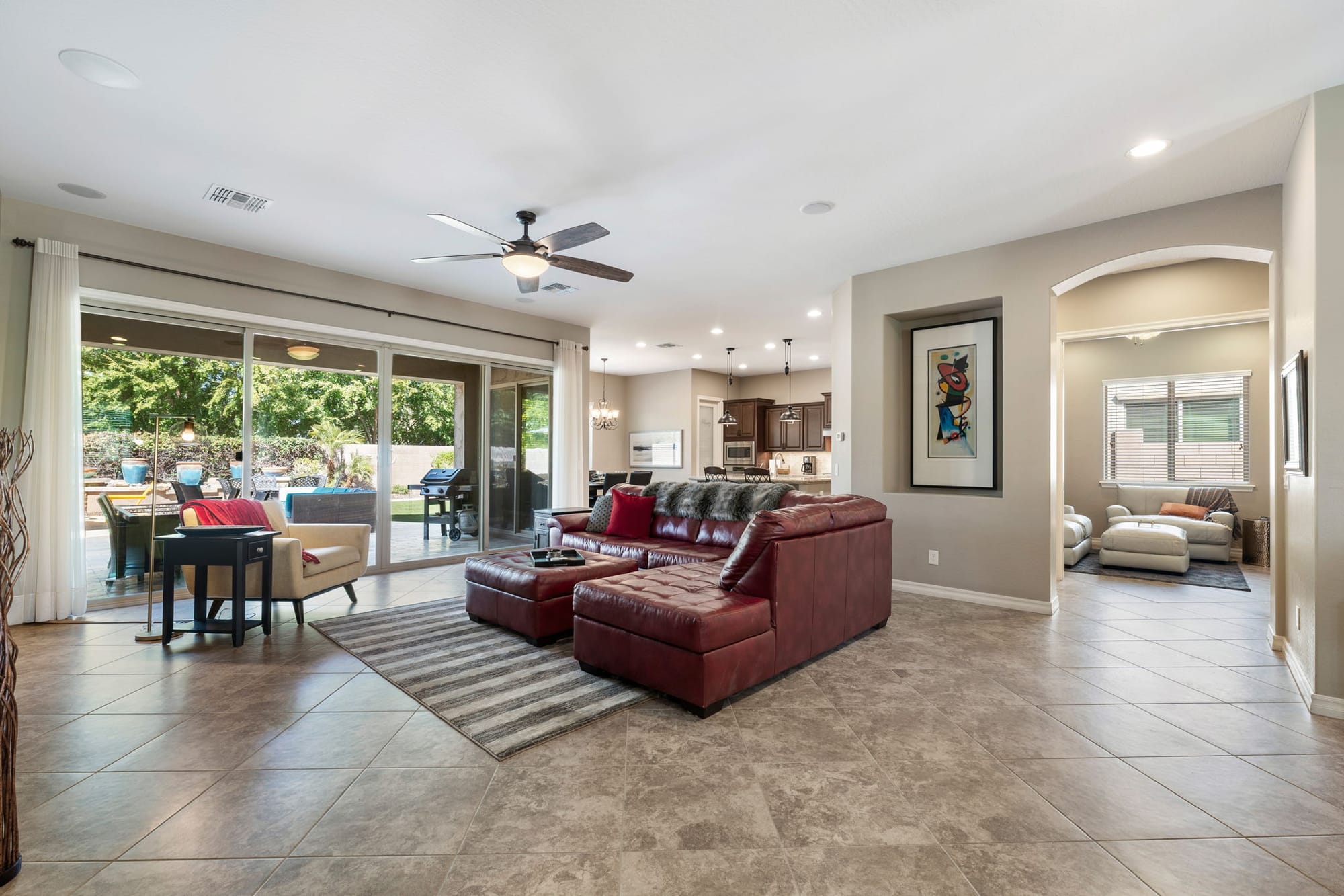 Raven Landing 4/2 with Spa and Resort Backyard