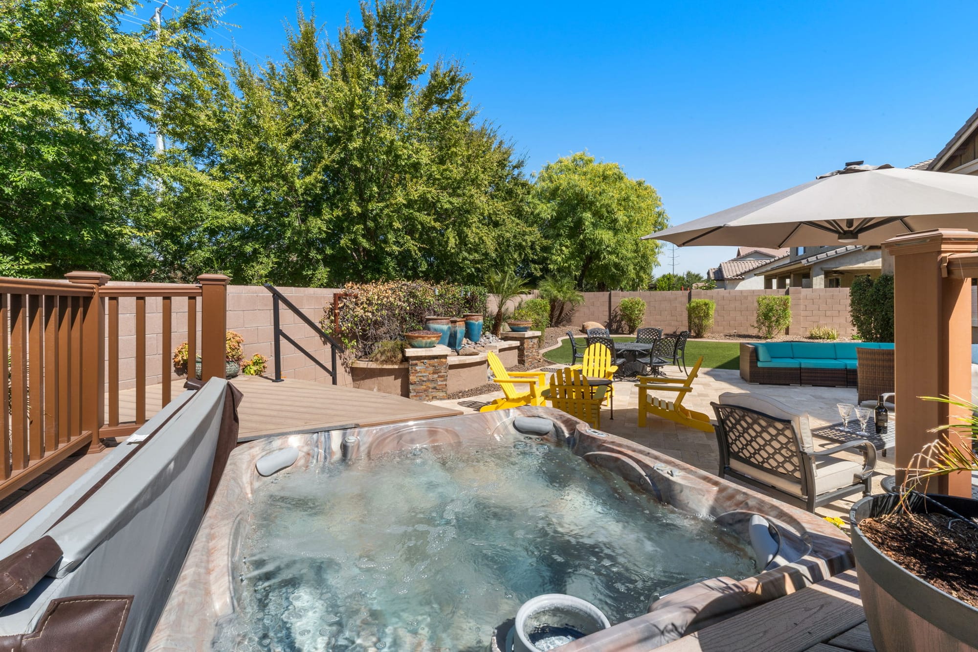 Raven Landing 4/2 with Spa and Resort Backyard