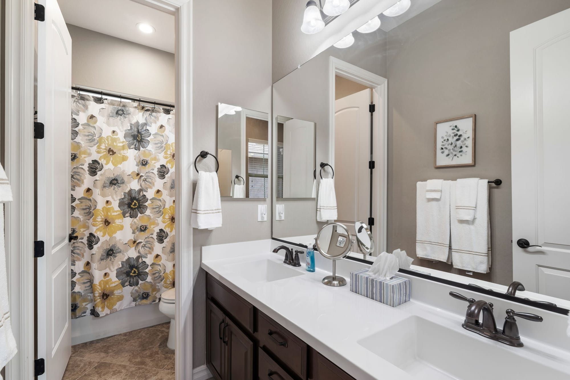 Raven Landing 4/2 with Spa and Resort Backyard