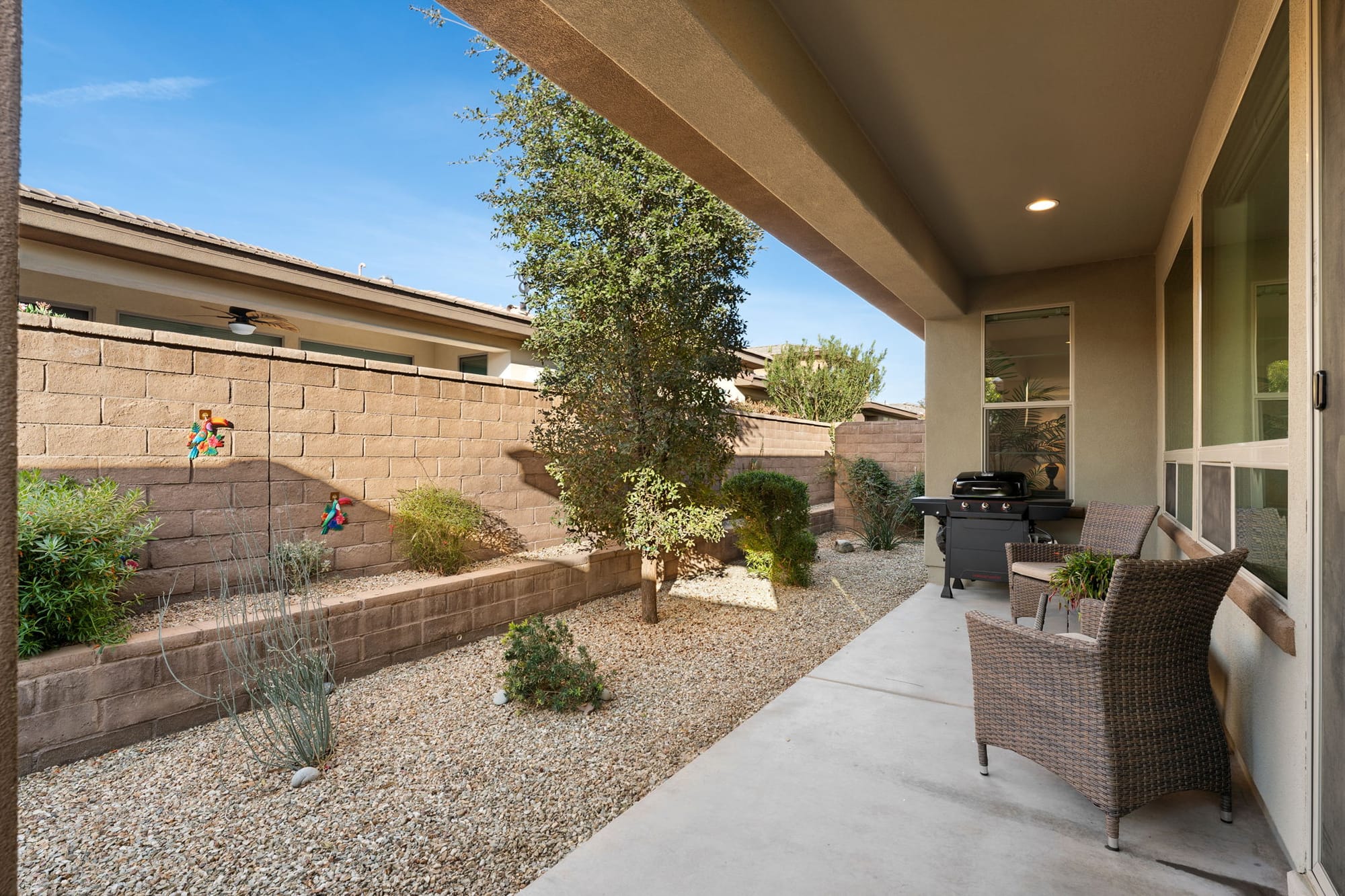 Encanterra’s Cobblestone 2 bed 2 bath w/ office space