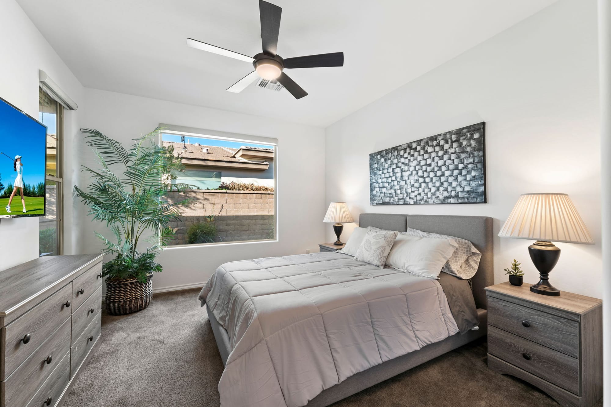 Encanterra’s Cobblestone 2 bed 2 bath w/ office space