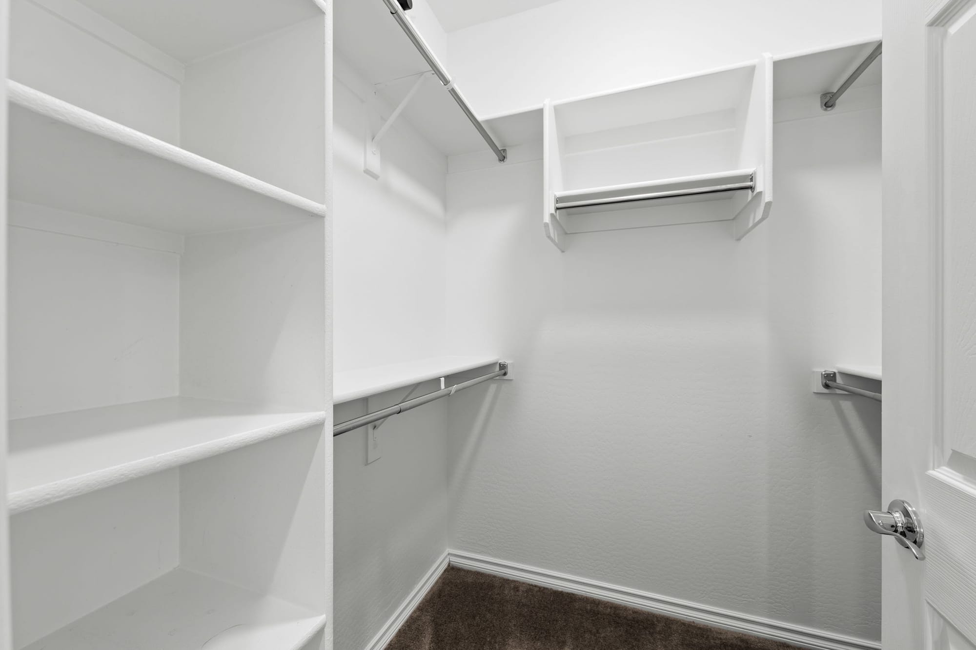 Encanterra’s Cobblestone 2 bed 2 bath w/ office space