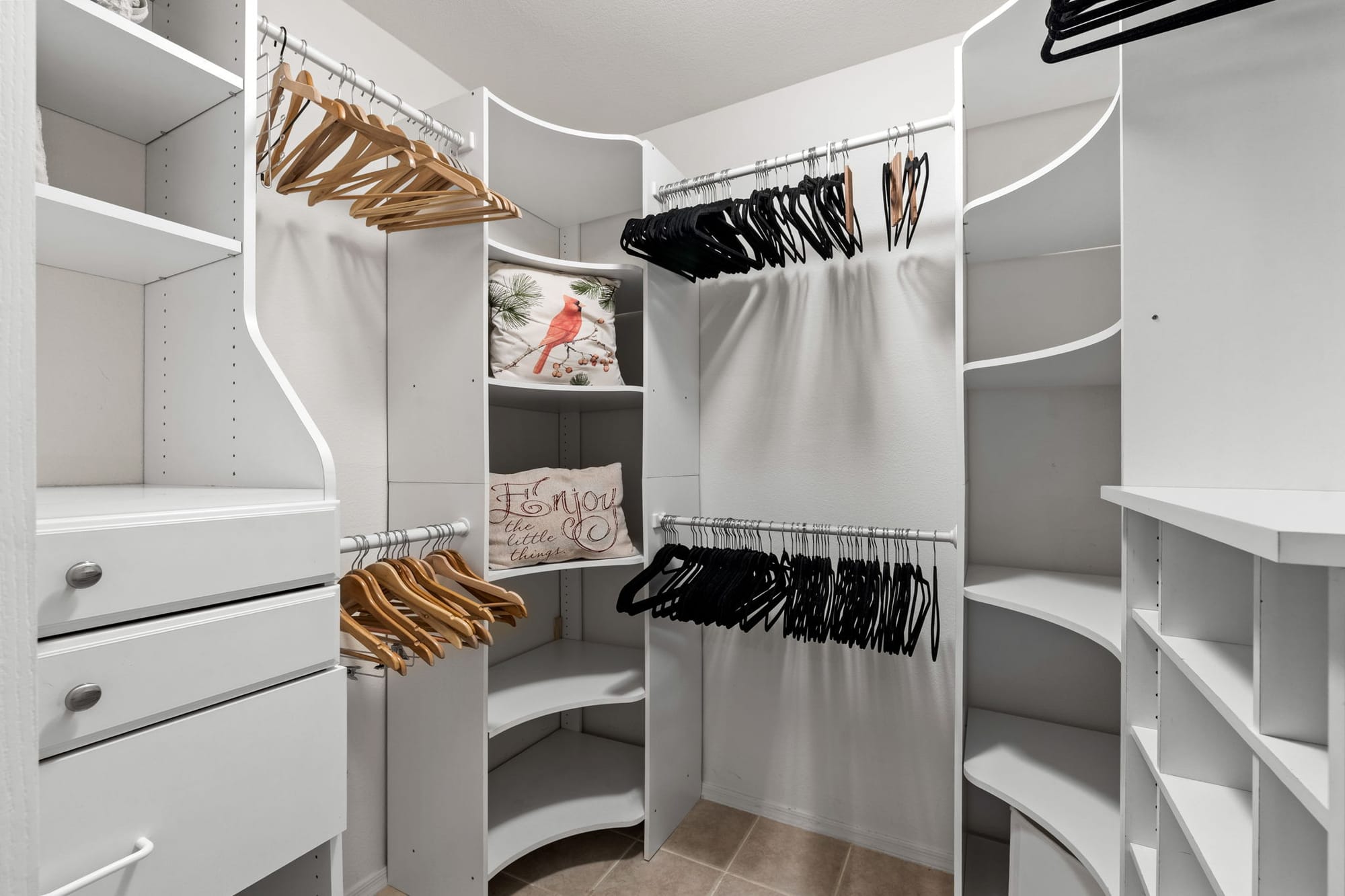 Superstition Foothills 3/2 w/office,Spa & BBQ