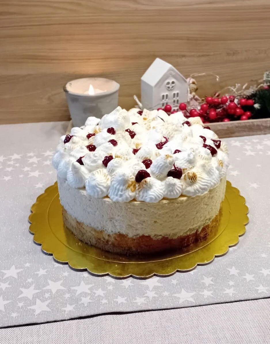 Erdei gyümölcsös madártej torta