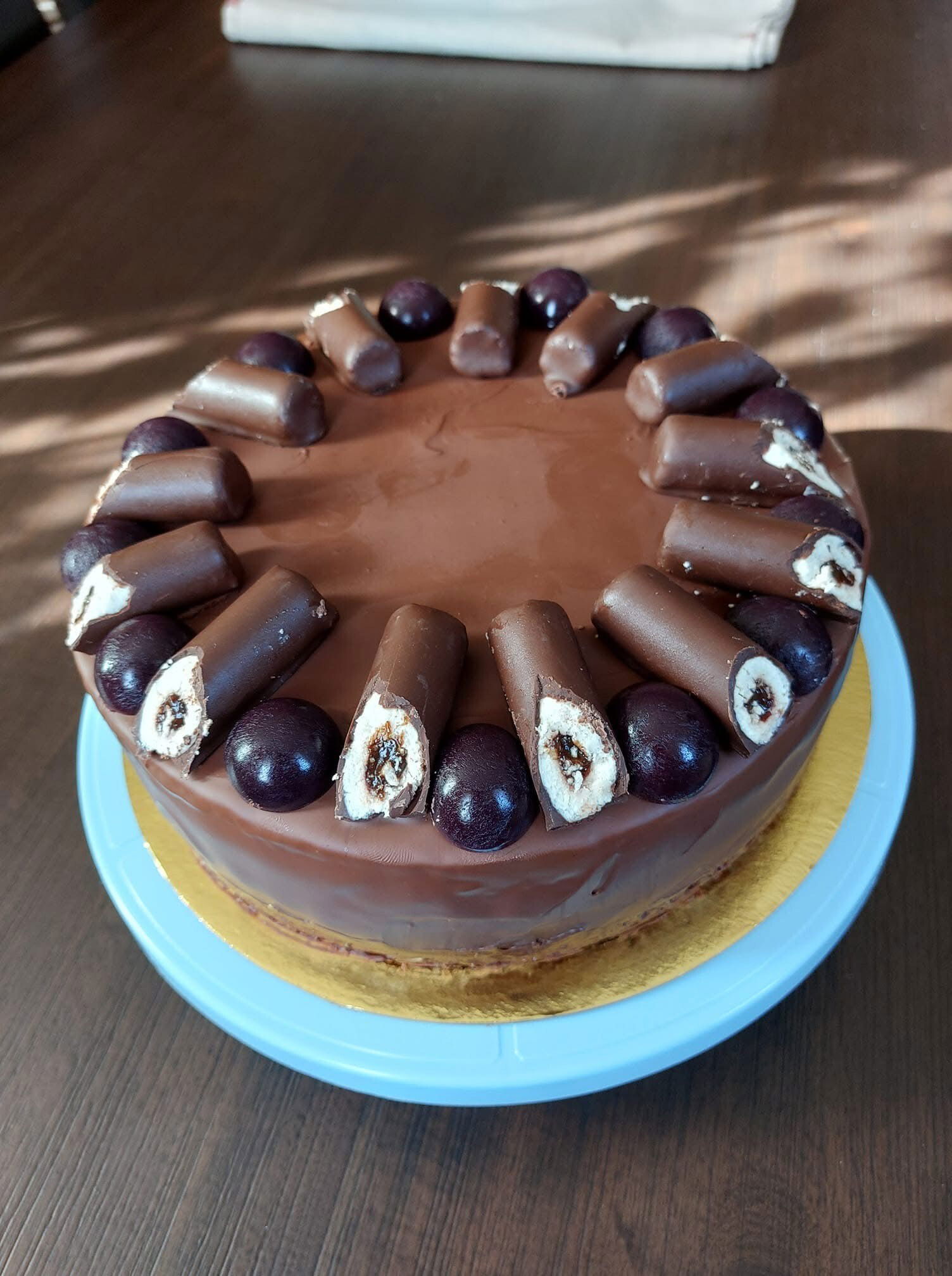Málnás-műzlis túró rudi torta