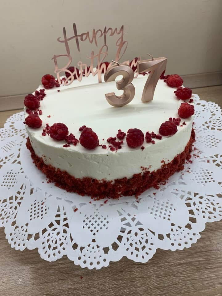 Vörösbársony mousse torta