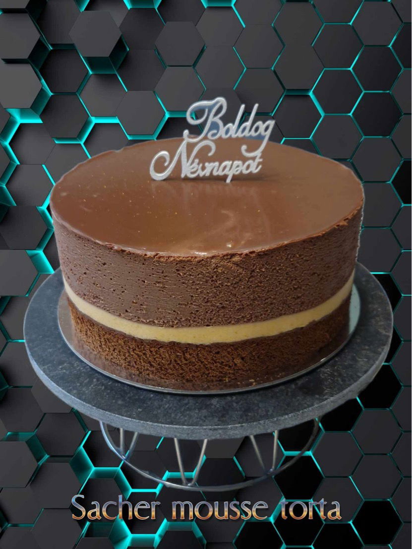 Sacher mousse torta