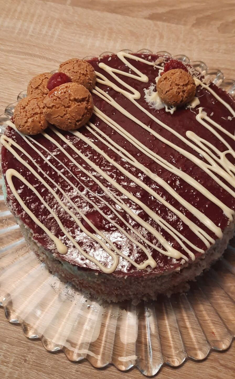 Amaretto torta