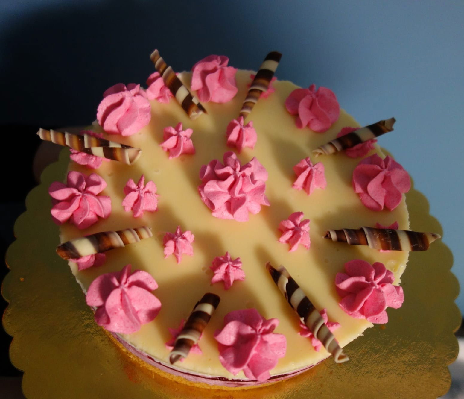 Kókuszos meggy torta