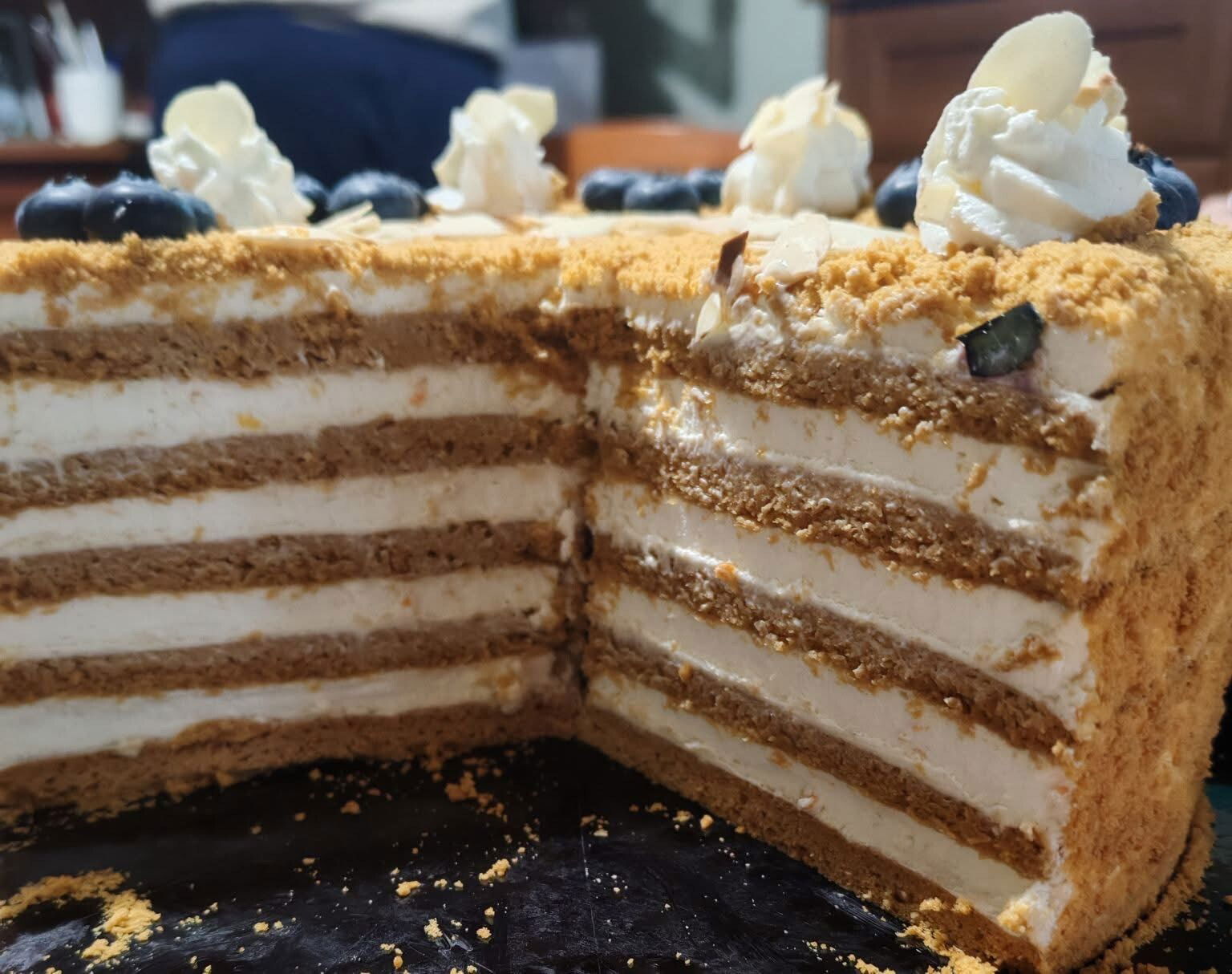 Citrusos-fahéjas Medovik torta