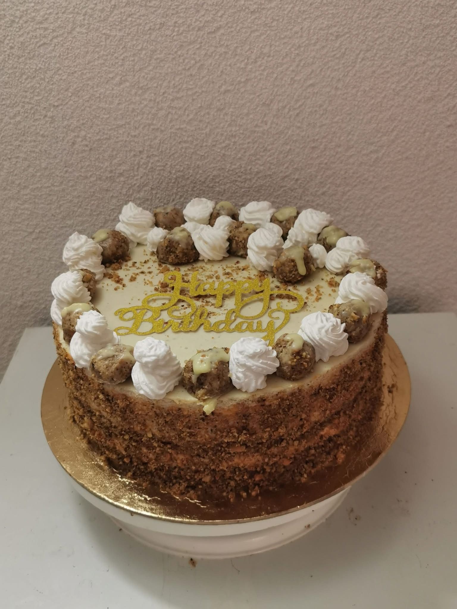 Citromos - fehércsokis diós trüffel torta