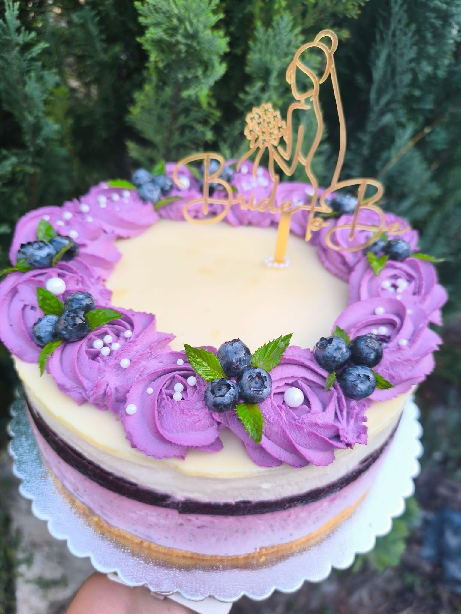 Erdei gyümölcsös joghurt mousse torta