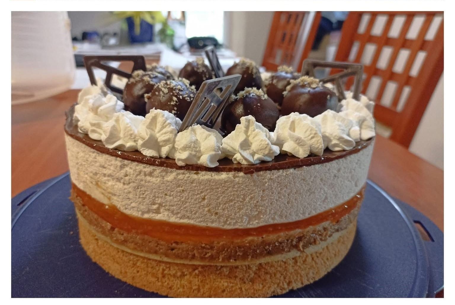 Diós zserbó torta