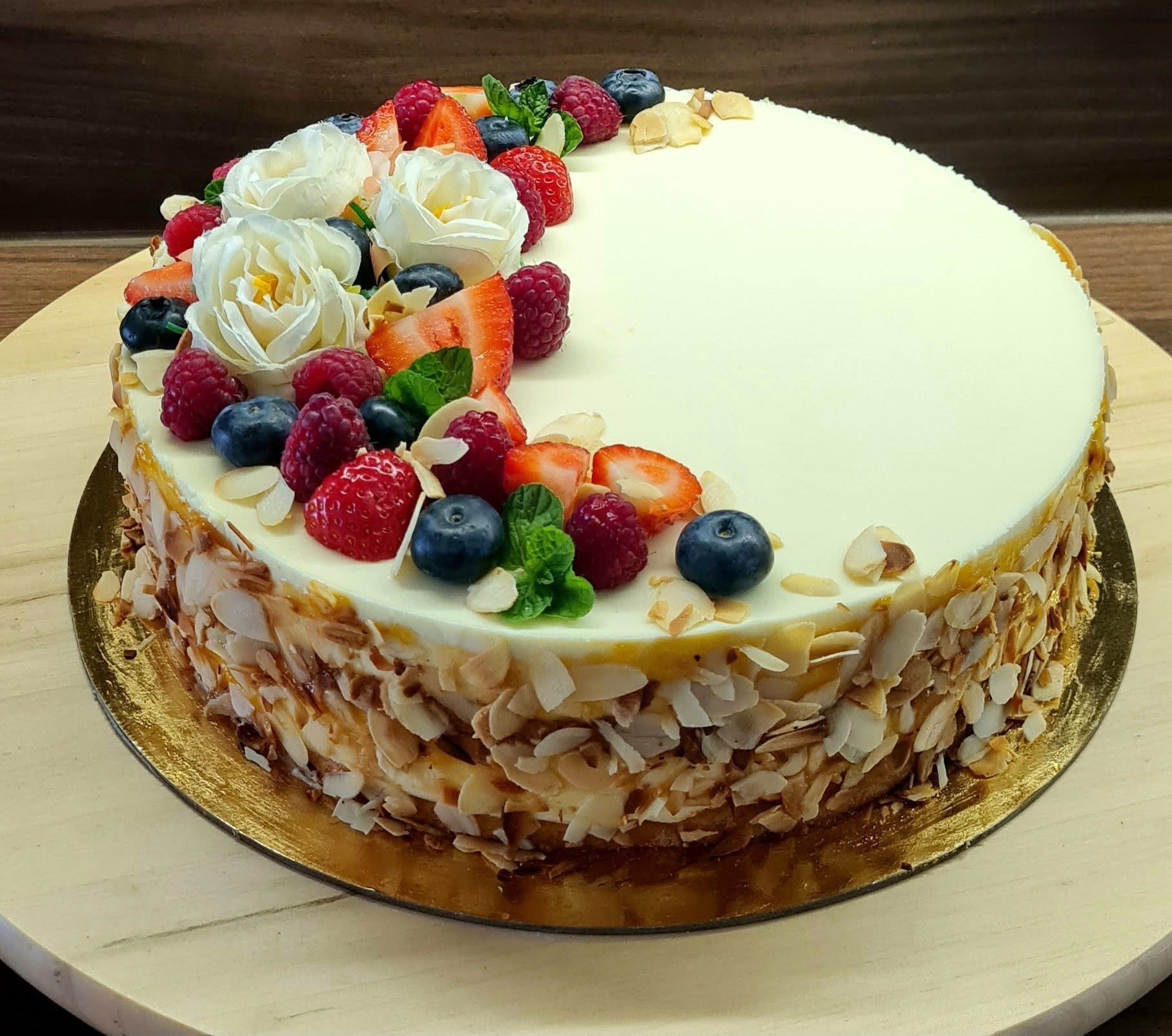 Citrom torta málnával, és mandulával