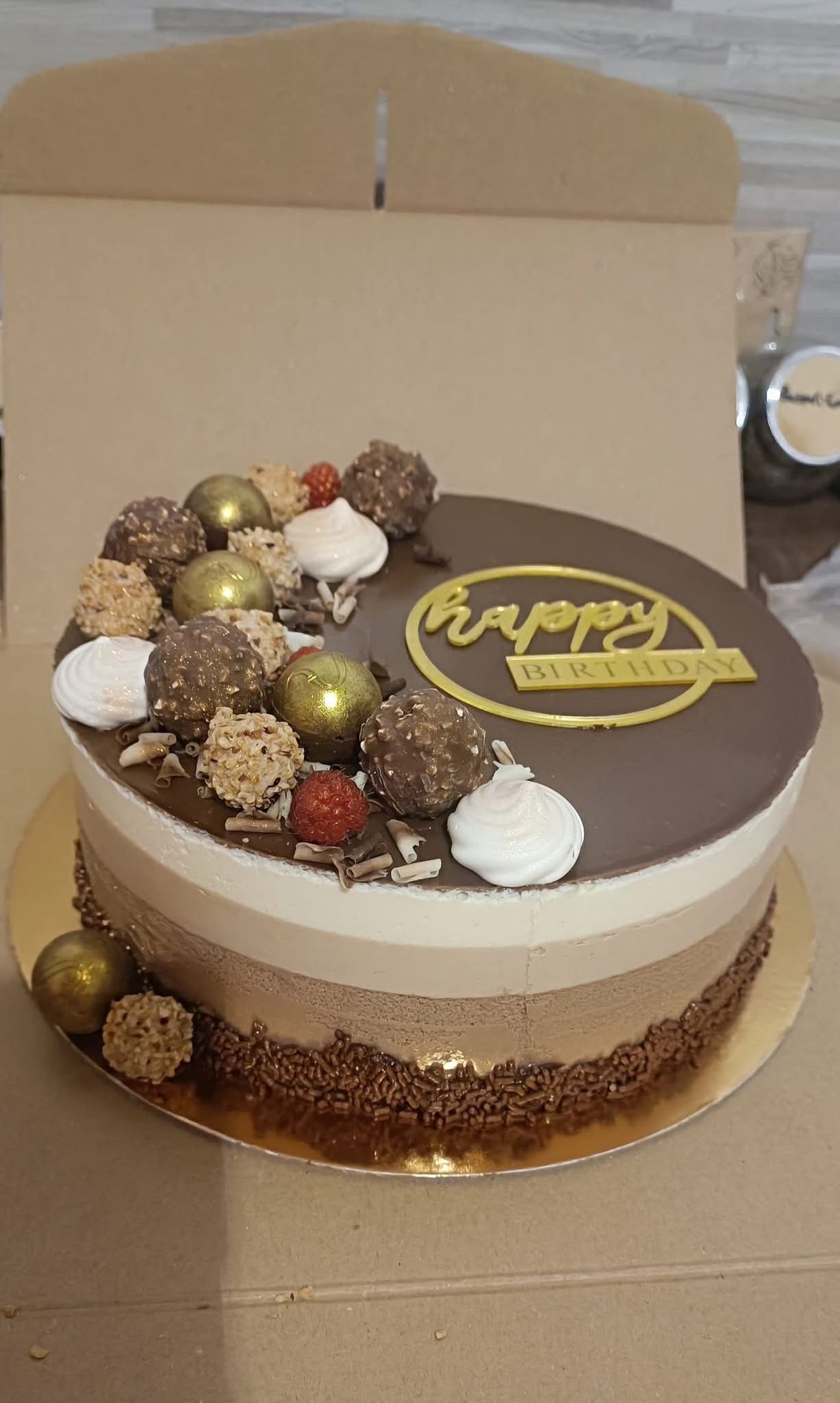 Triplacsoki mousse torta