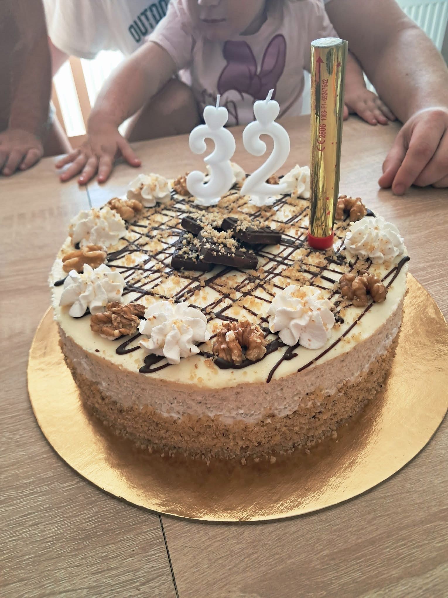 Körtés dió torta