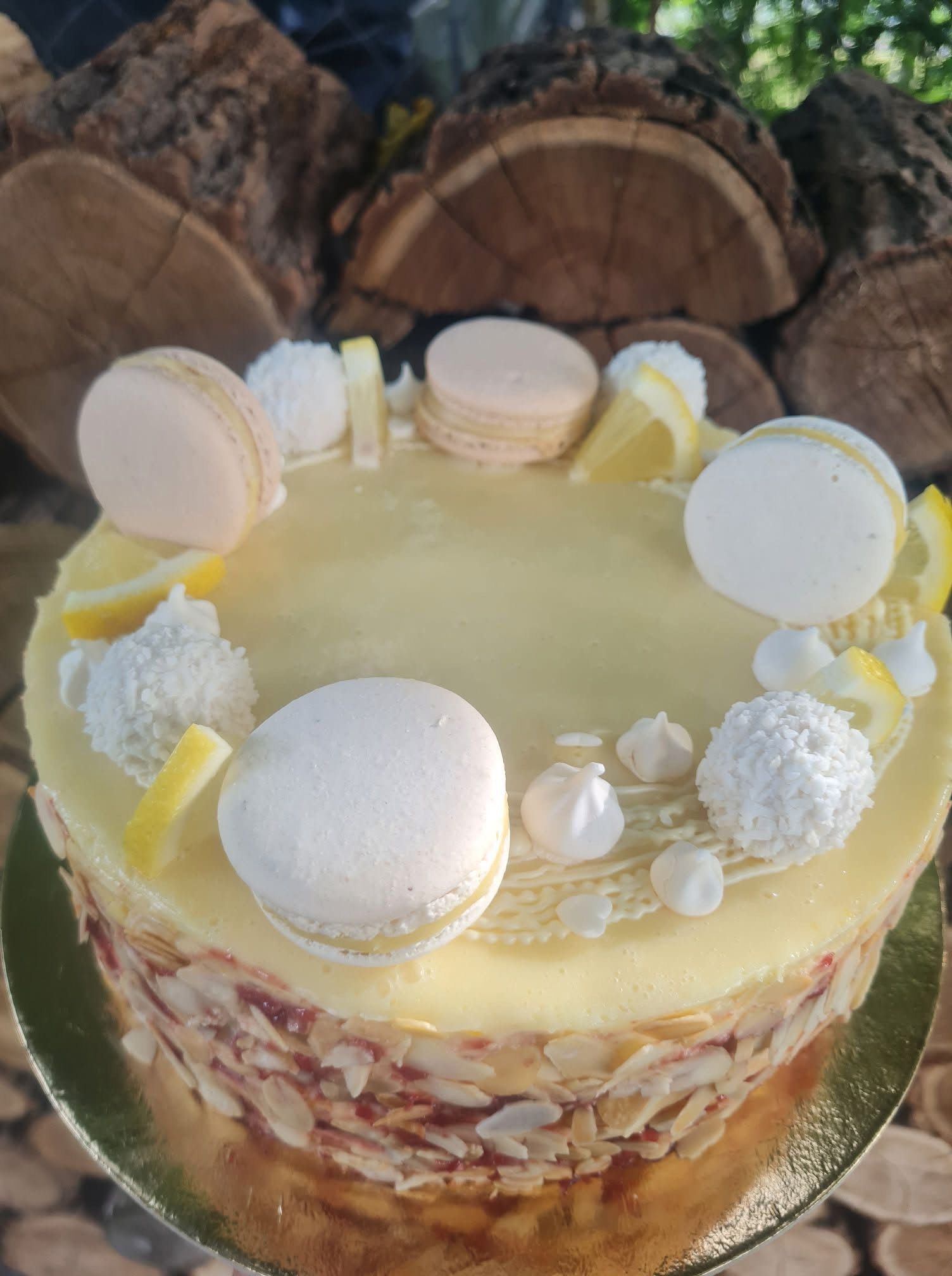 Citrom torta málnával, és mandulával