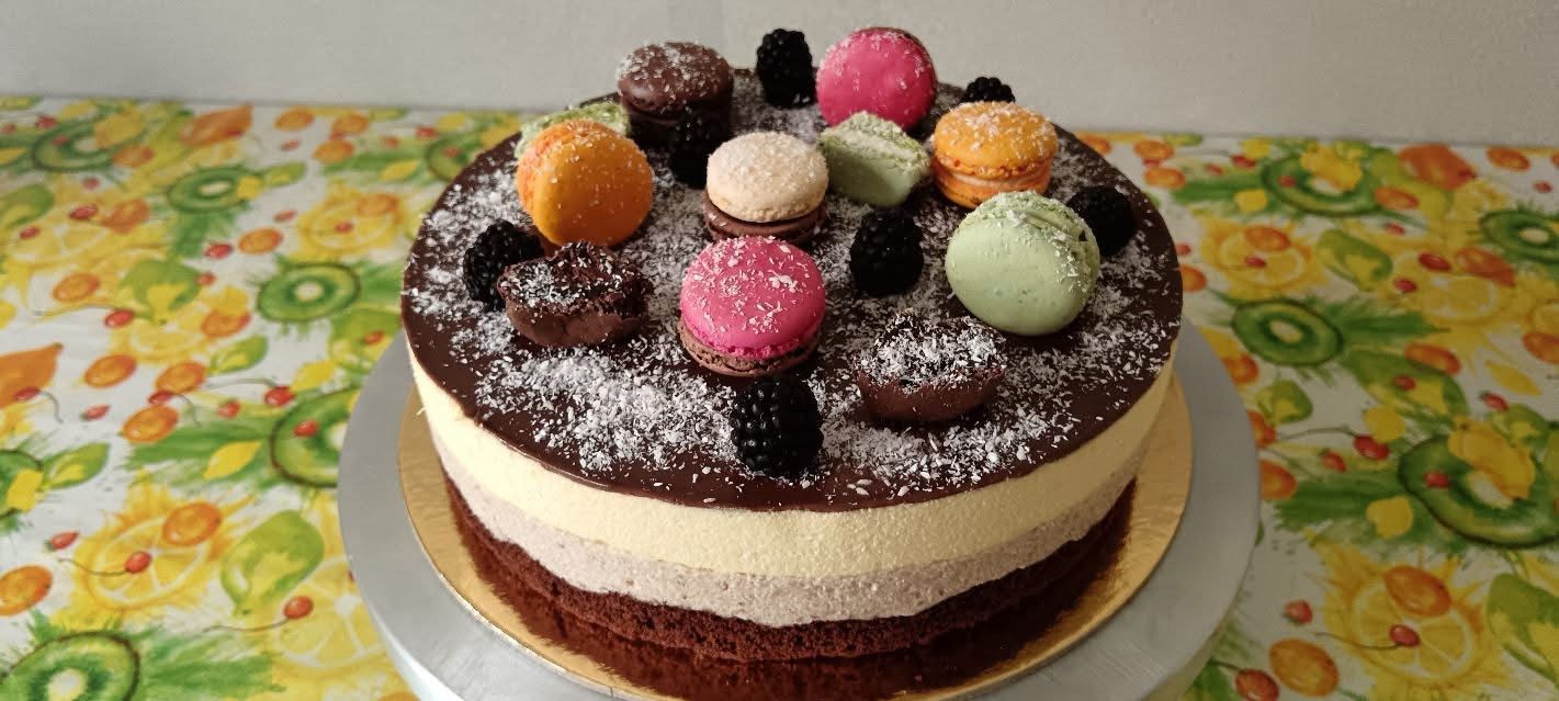 Gesztenyés mangós torta kókusszal