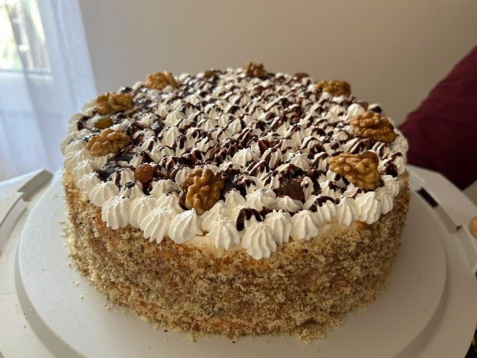 Somlói galuska torta