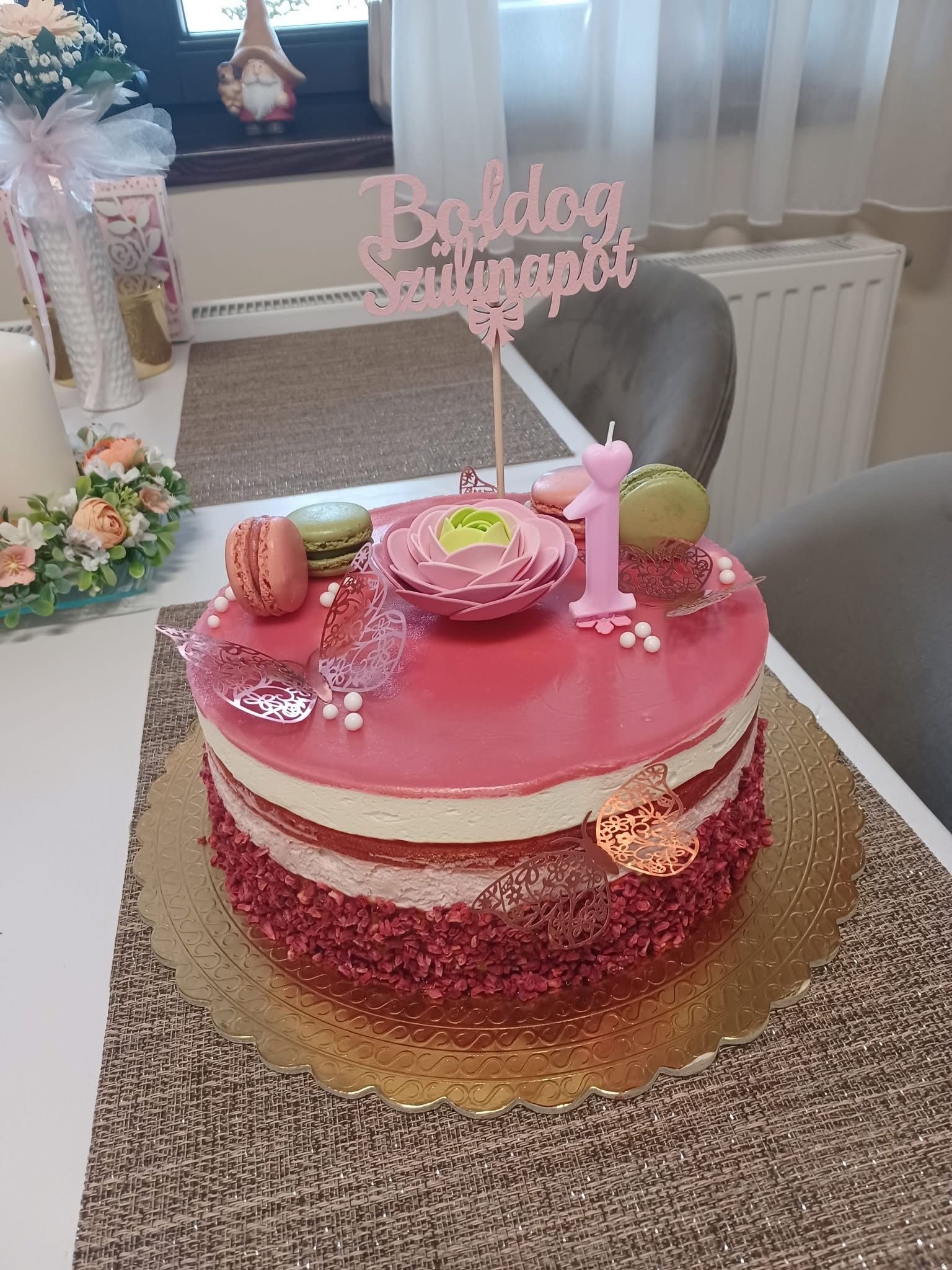 Fehércsokis málna torta