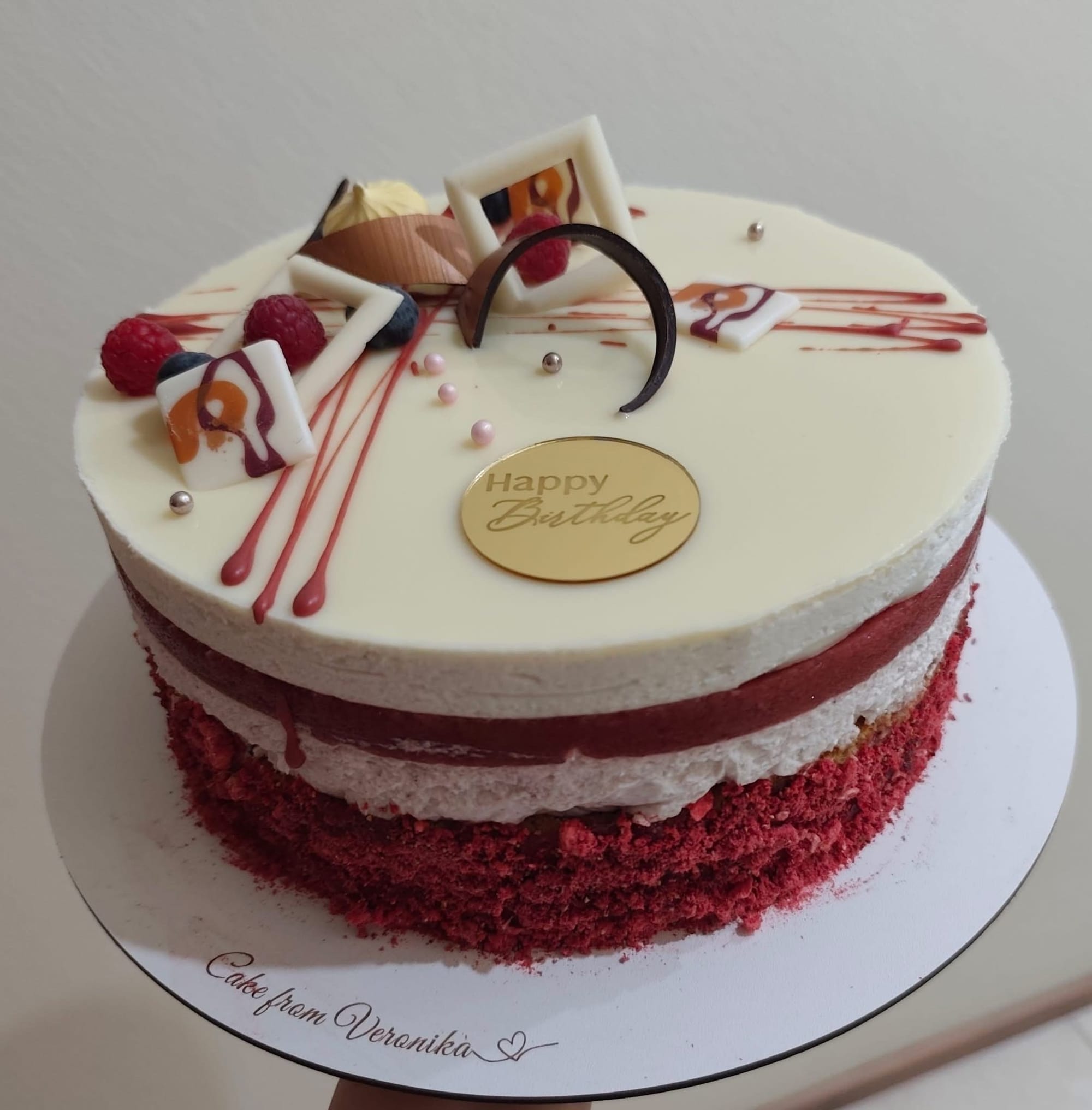 Erdei gyümölcsös joghurt mousse torta