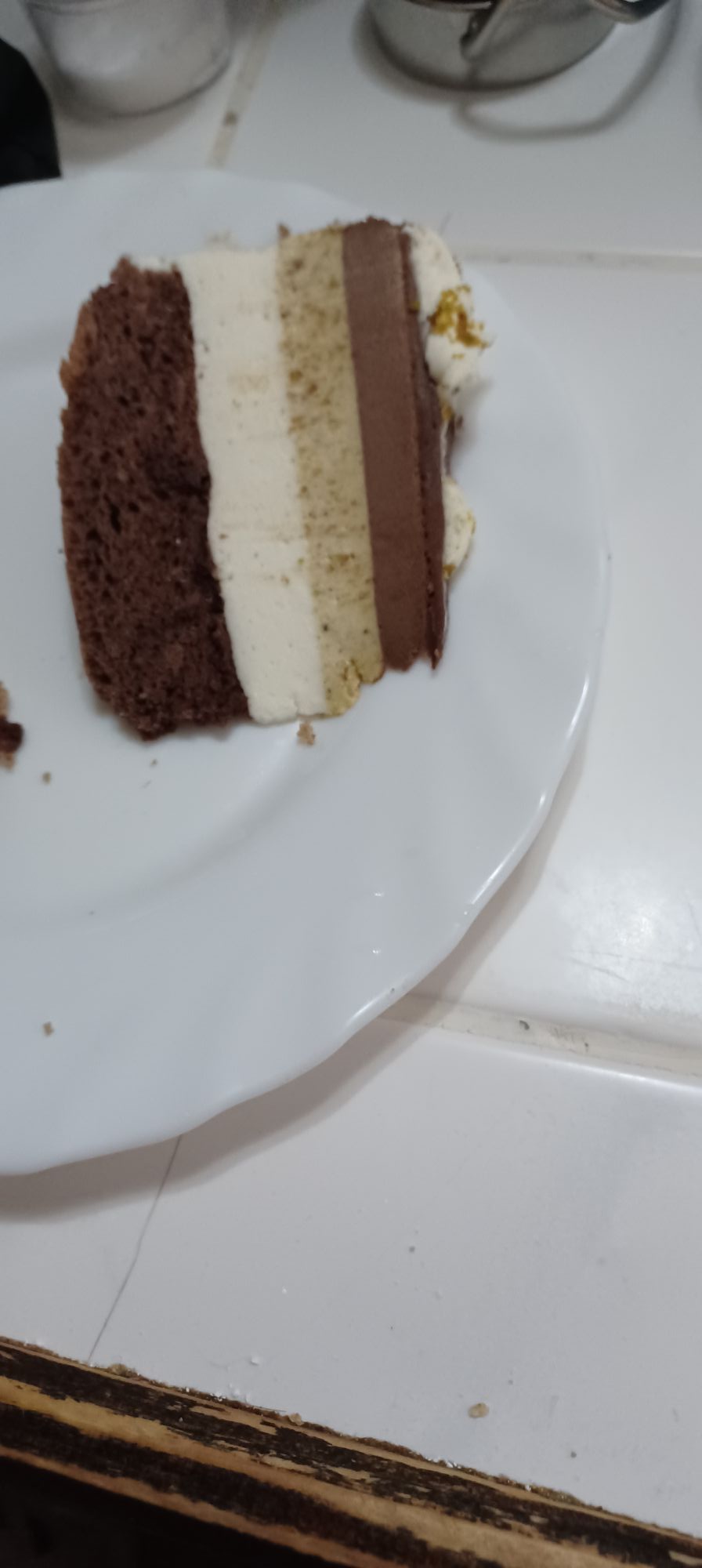 Gluténmentes csokis-citromos torta pisztáciával