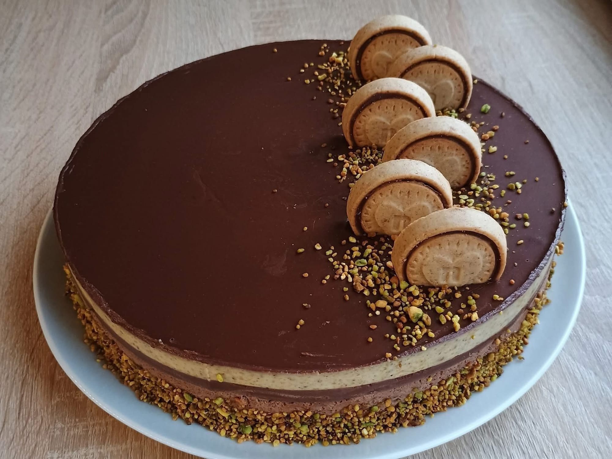 Pisztáciás csokitorta