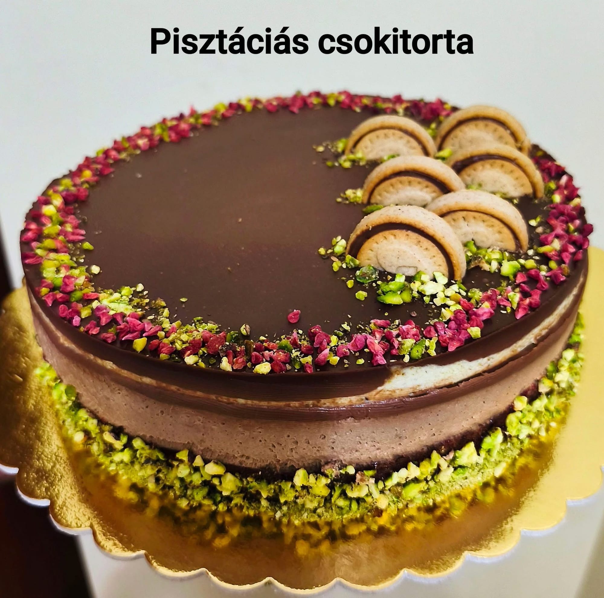 Pisztáciás csokitorta