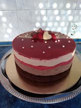 Málnás csokoládé torta