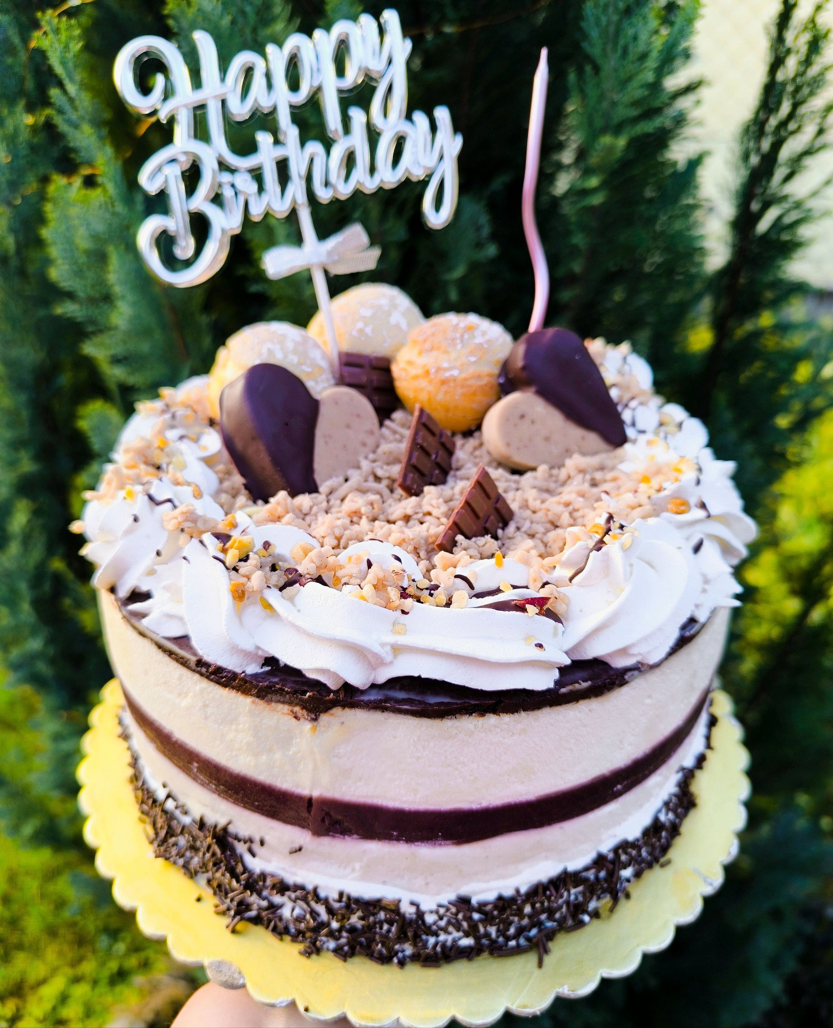 Fehércsokis túrókrém torta málnával