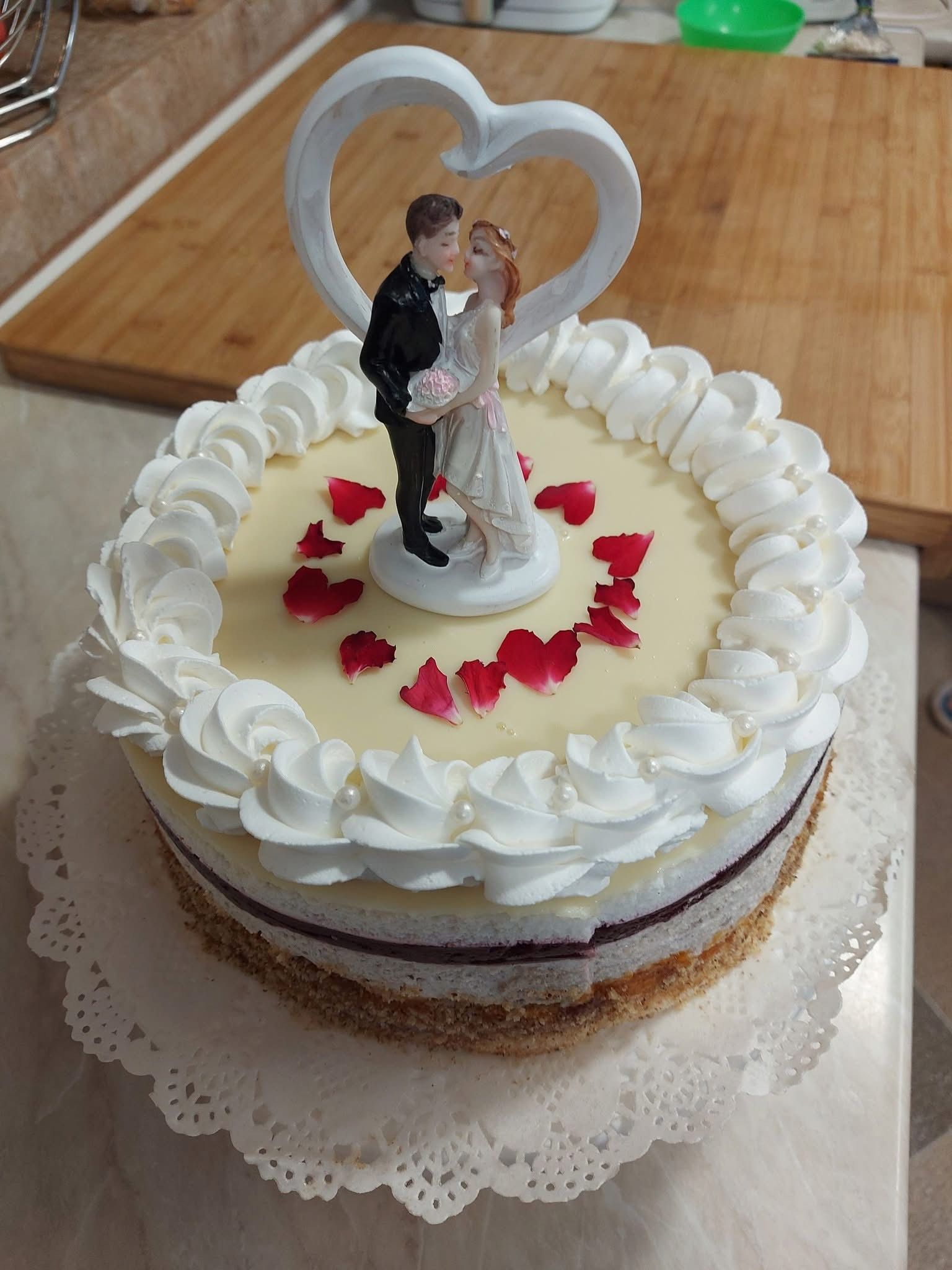 Vaníliás gesztenyetorta rumos meggyel