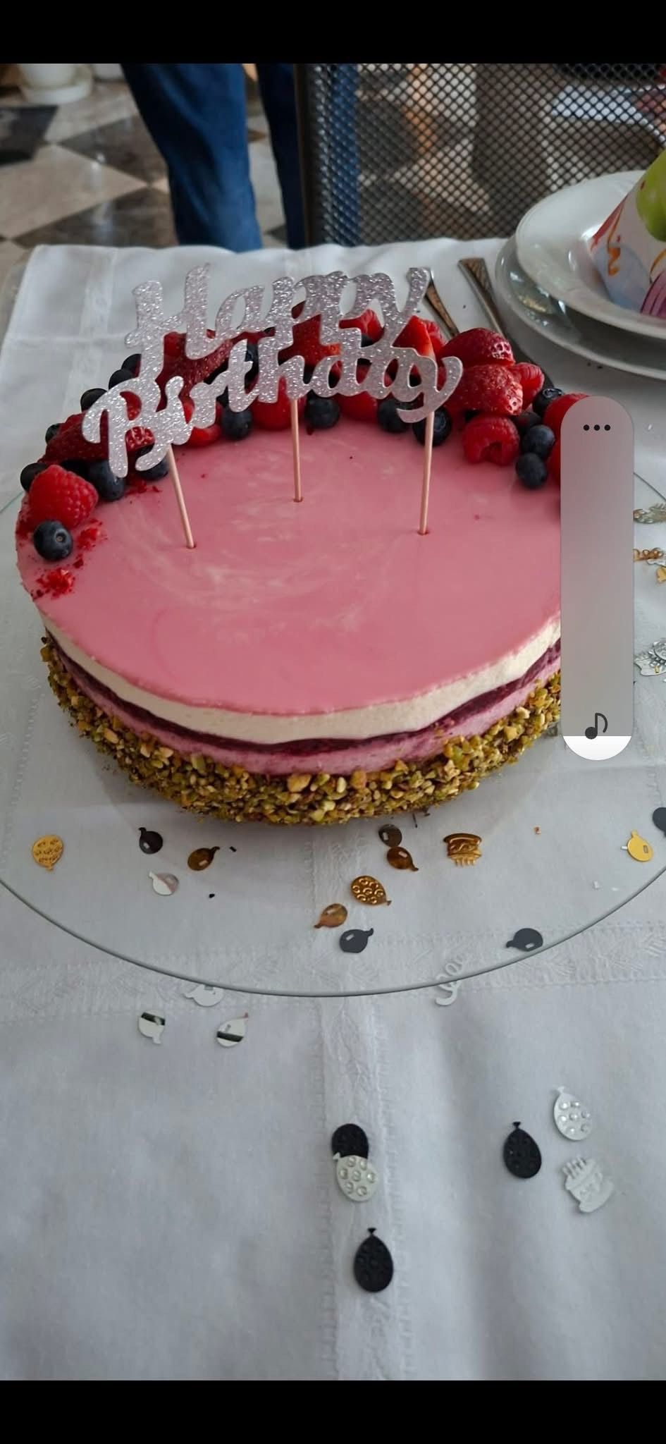 Fehércsokis málna torta