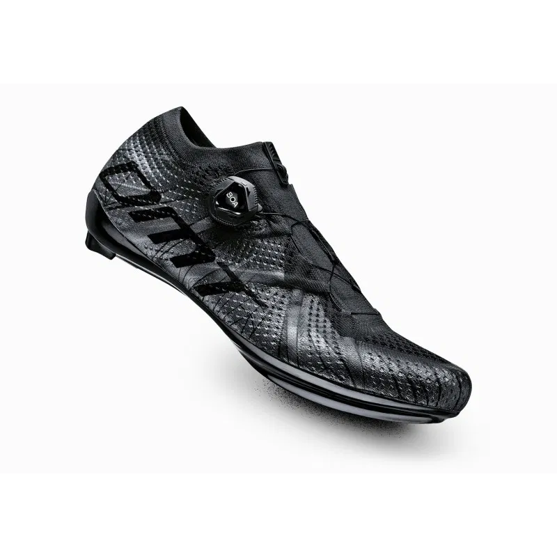 Vista laterale delle scarpe DMT KR1 in colore Nero/Nero