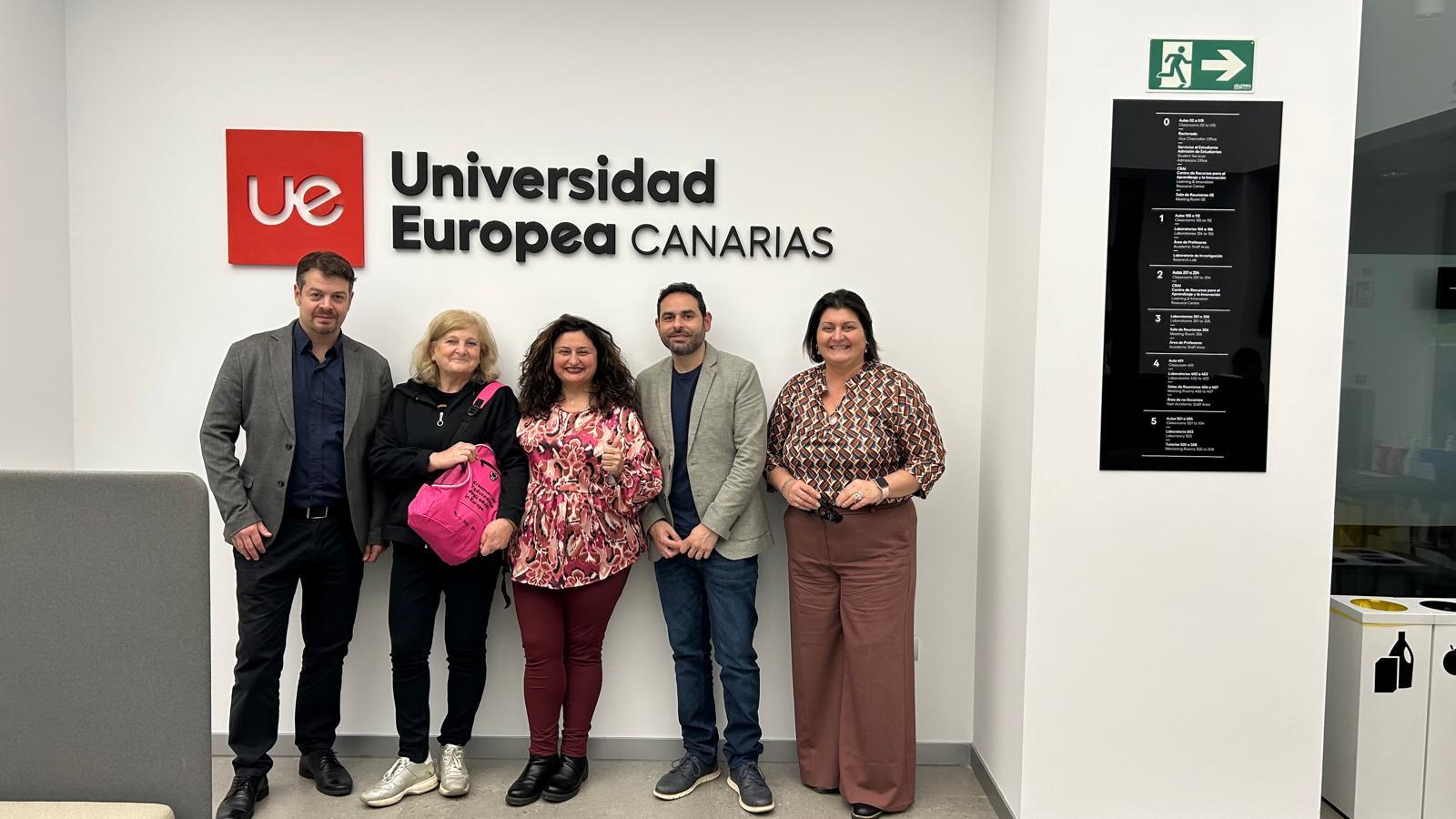 Giorno 2: Collaborazione con l'Universidad Europea de Canarias