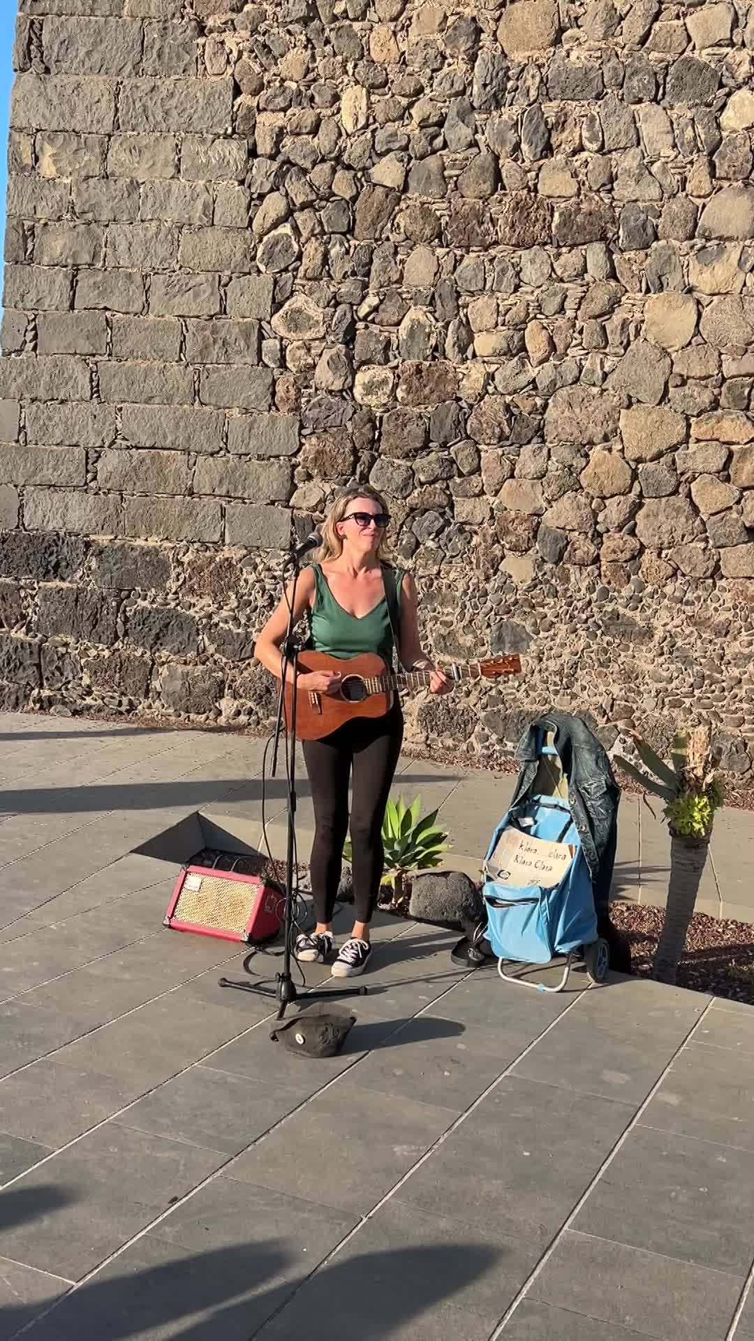 "Tenerife oltre la formazione: un viaggio tra natura, cultura e tradizioni locali"