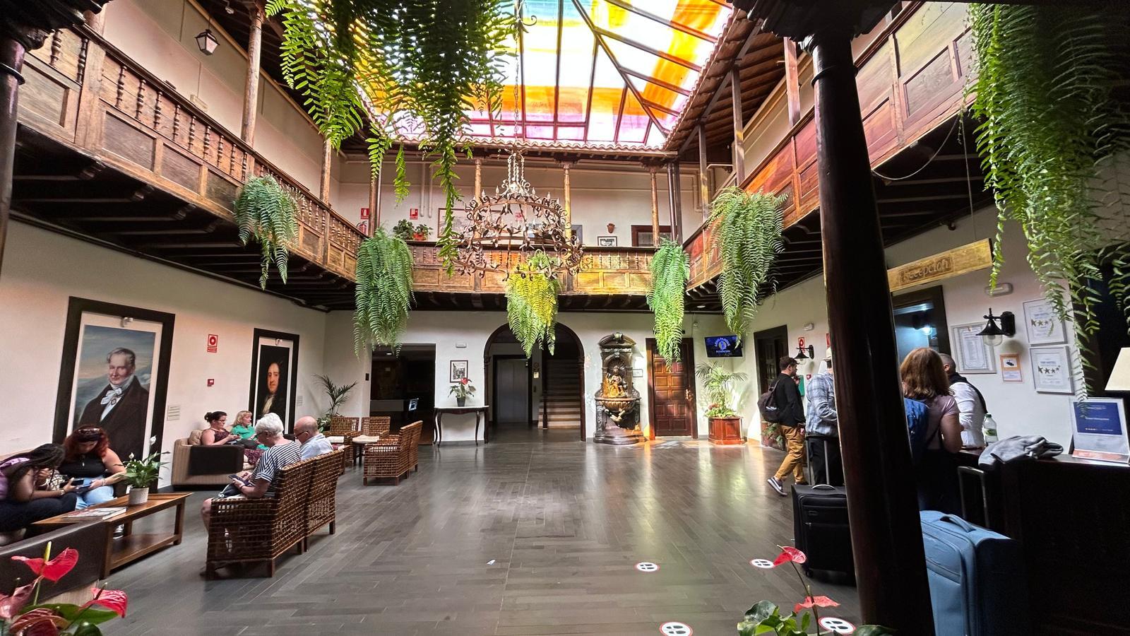 "A bridge between educational cultures: Metiva Academy job shadowing in Tenerife"