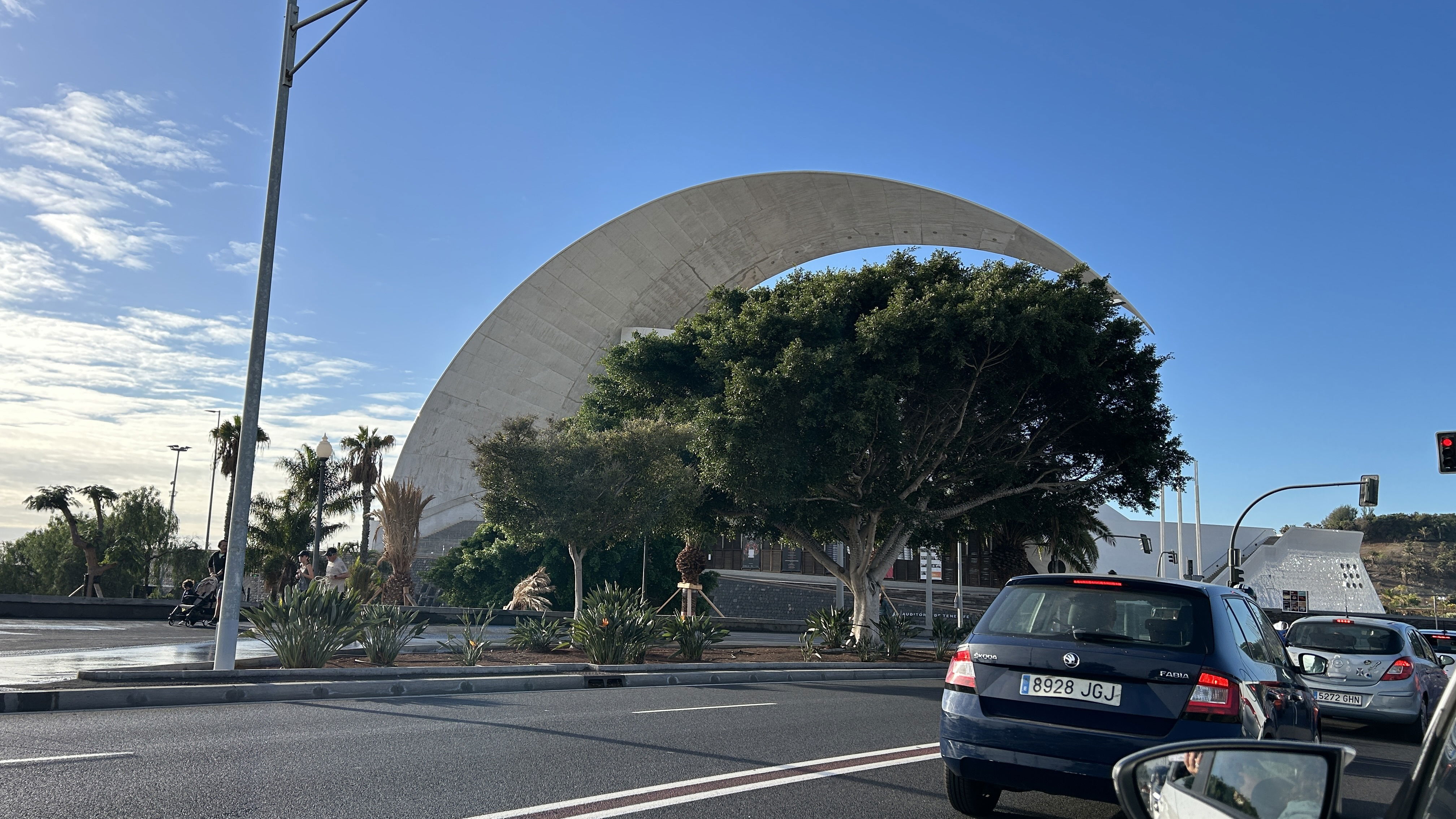 "Tenerife beyond training: a journey through nature, culture and local traditions"