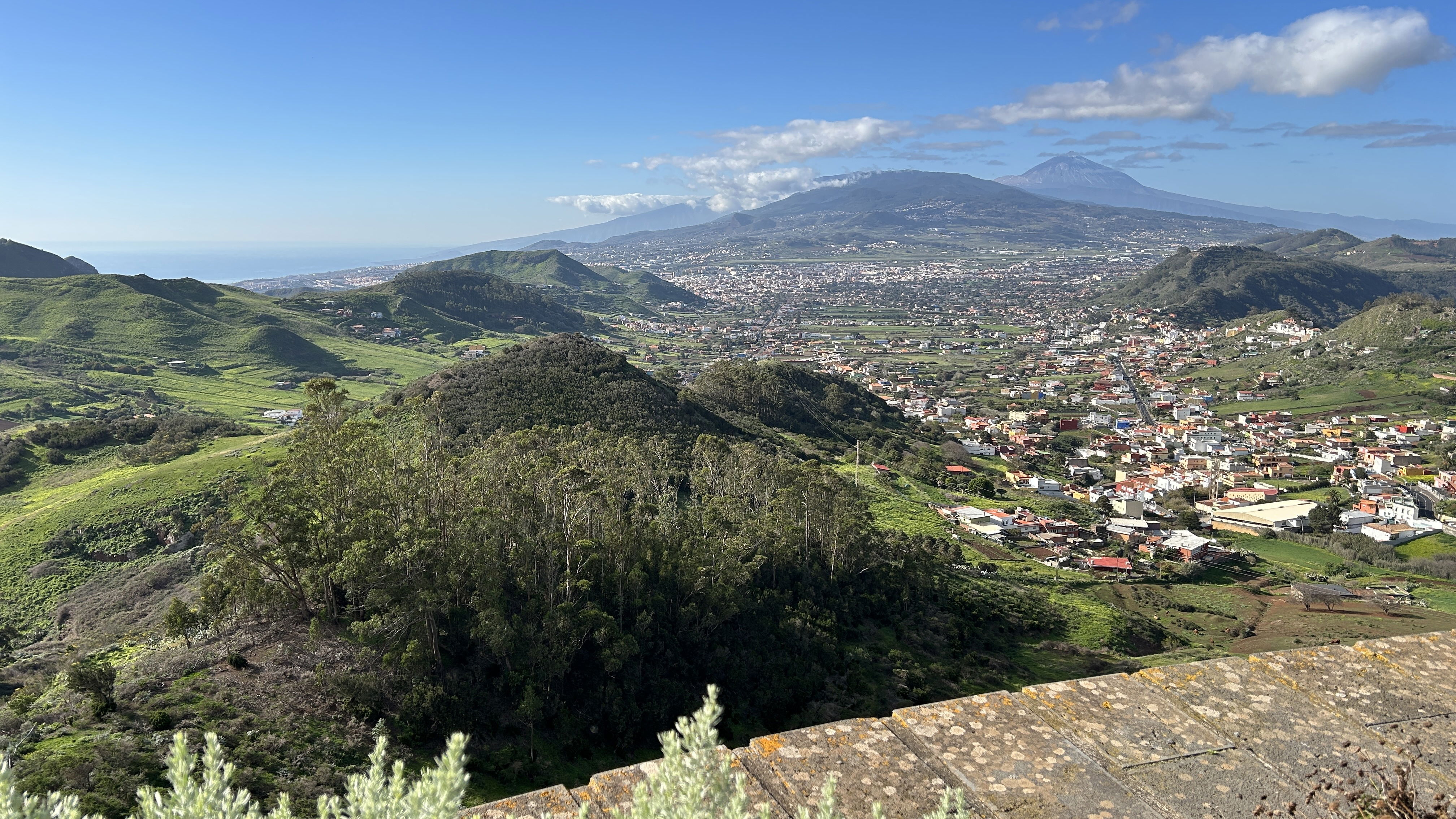 "Tenerife beyond training: a journey through nature, culture and local traditions"