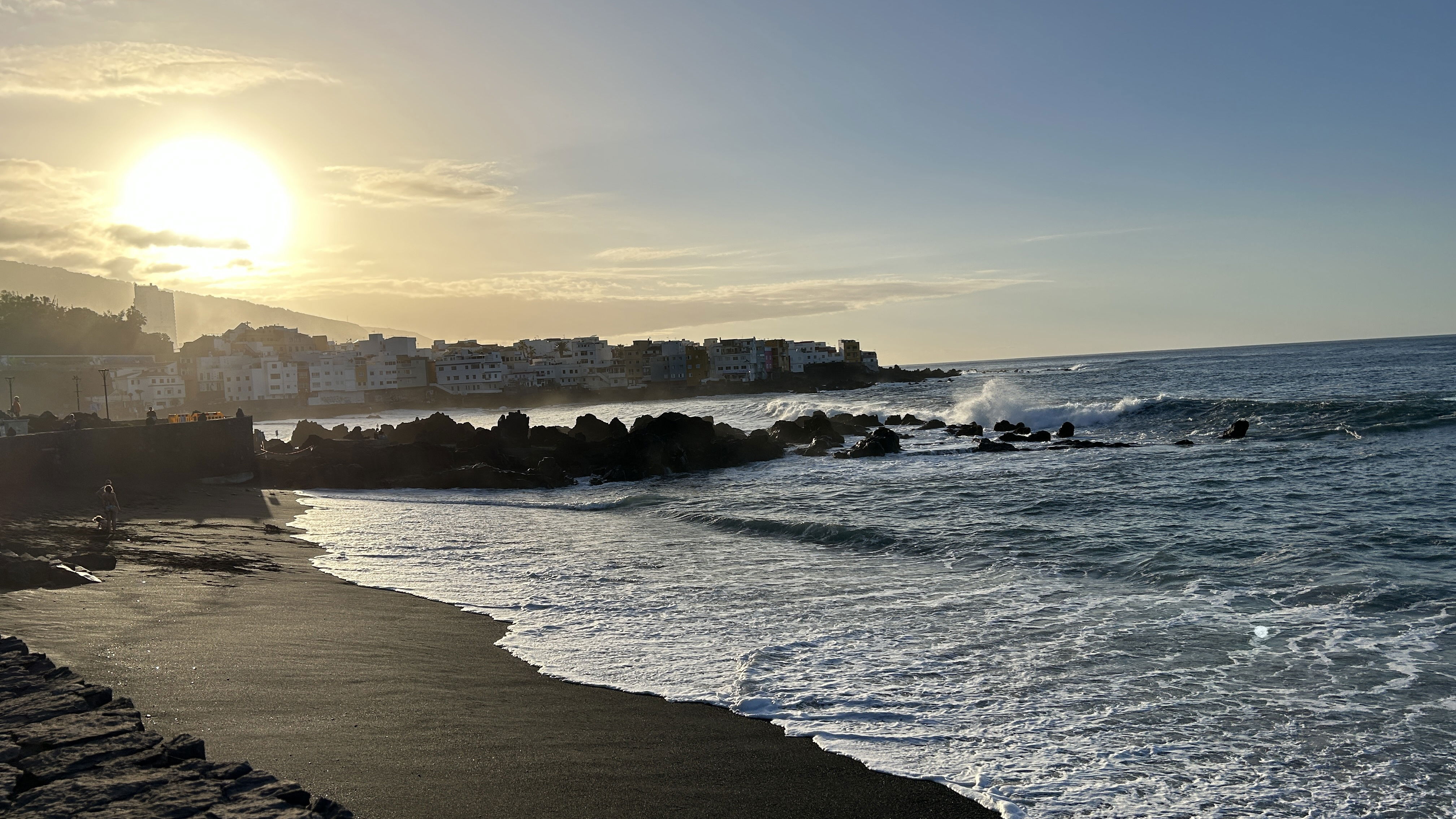 "Tenerife beyond training: a journey through nature, culture and local traditions"