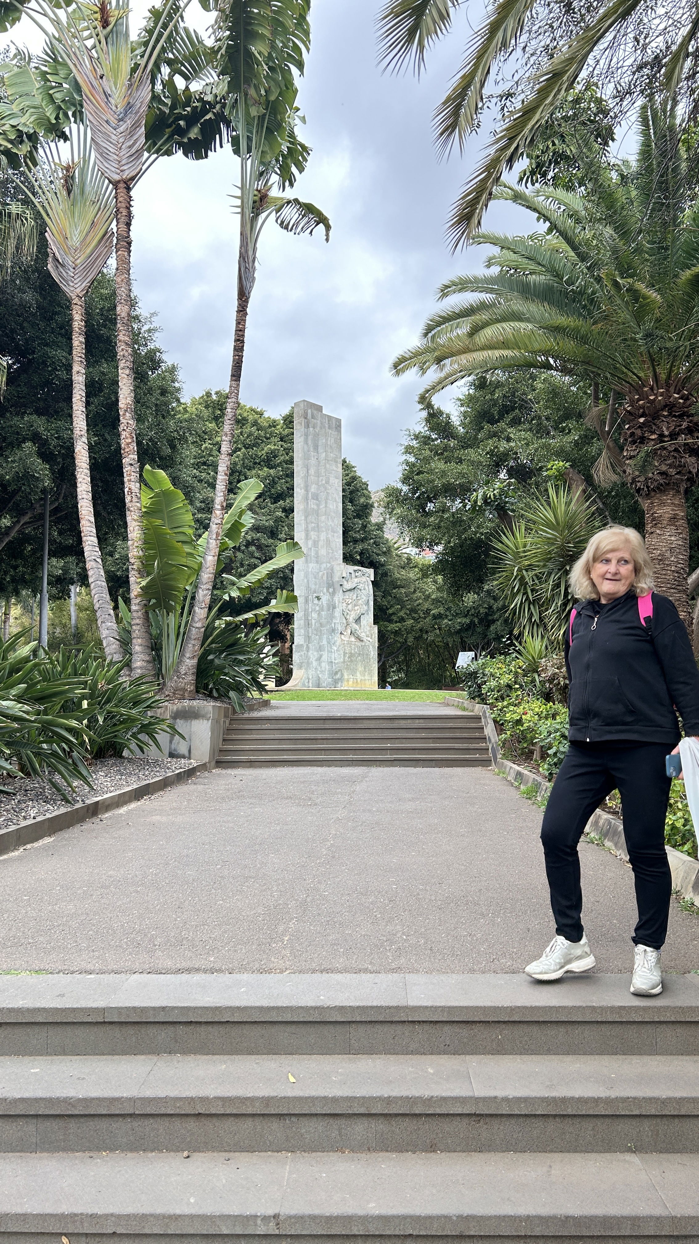 "Tenerife beyond training: a journey through nature, culture and local traditions"