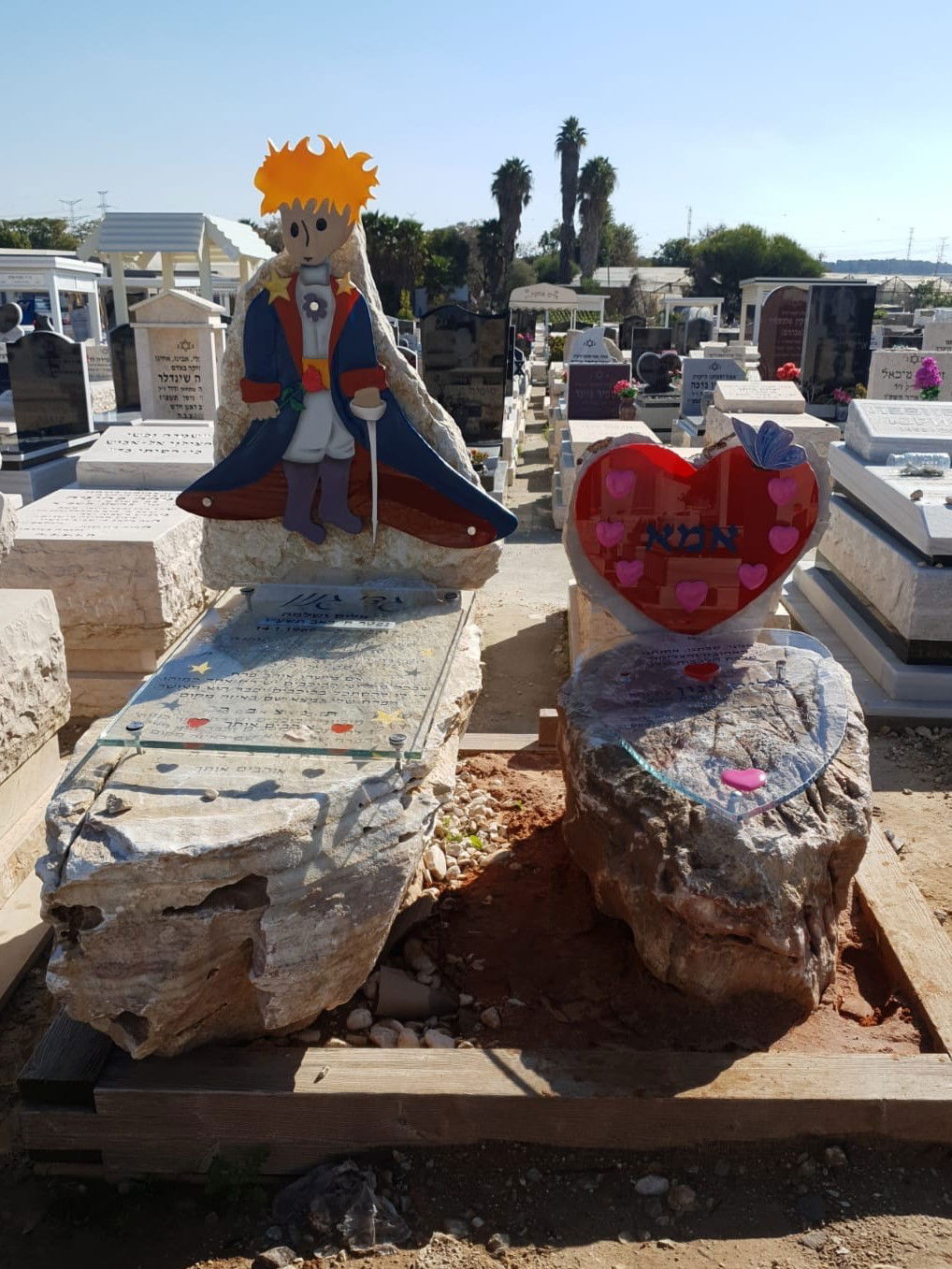 תמונה של מצבה בקטלוג מצבות נבחרות