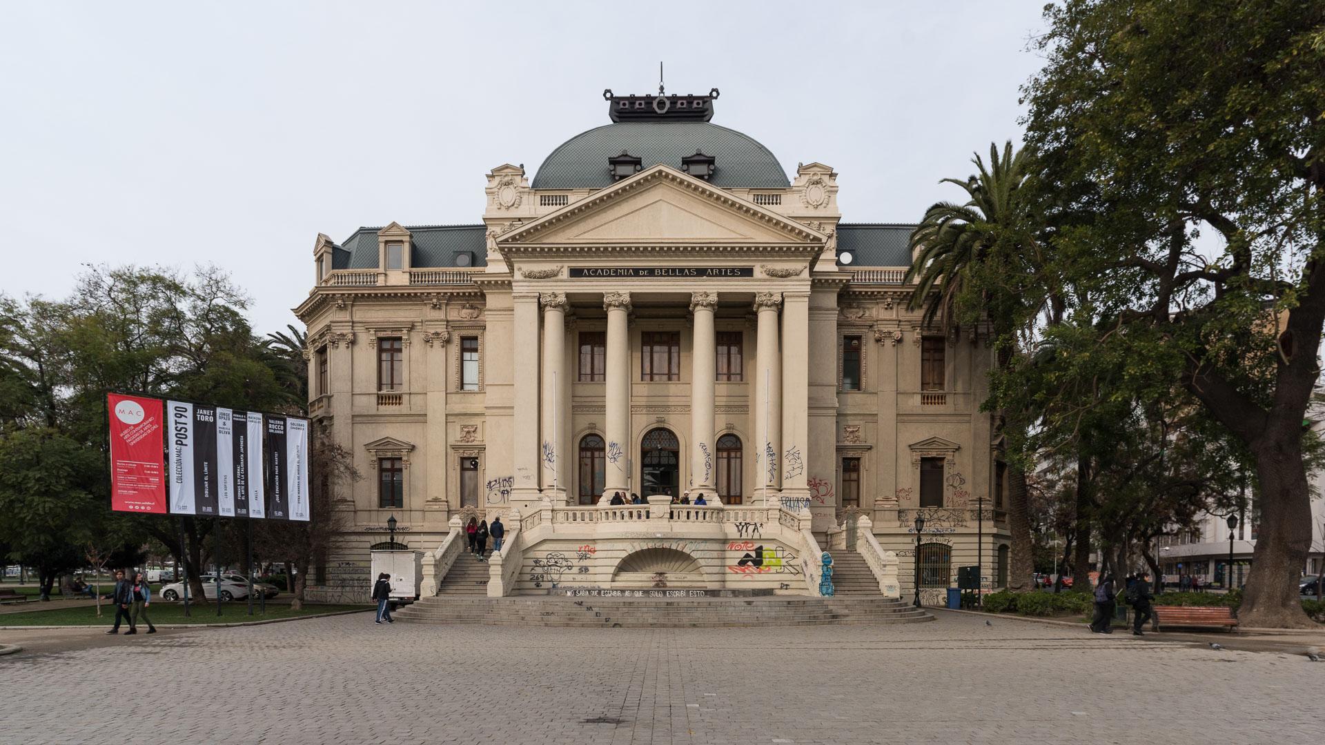 SANTIAGO