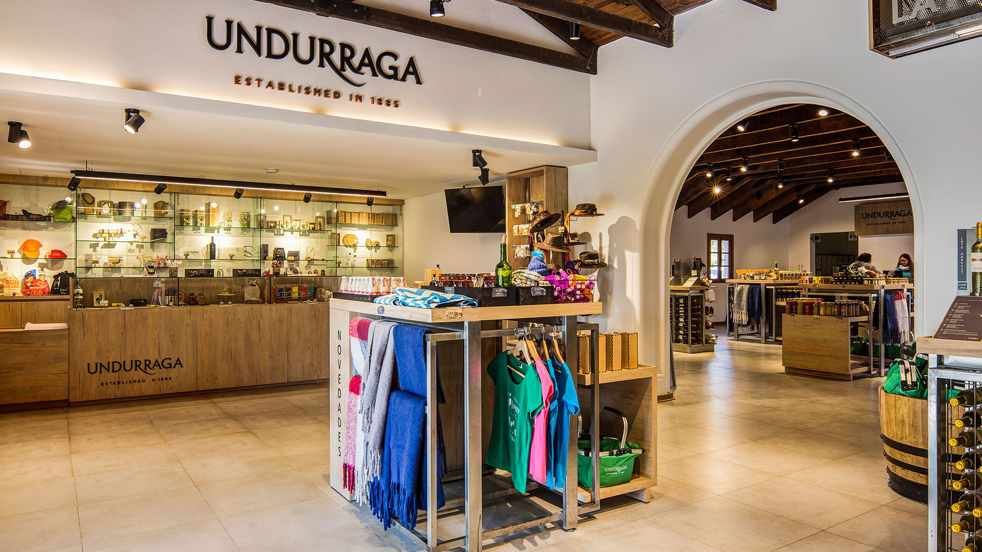 UNDURRAGA VINEYARD