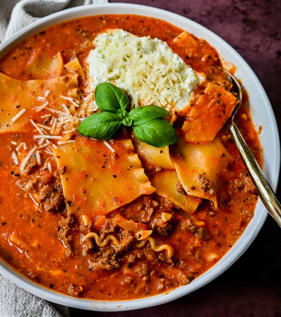 Hearty Lasagna Soup